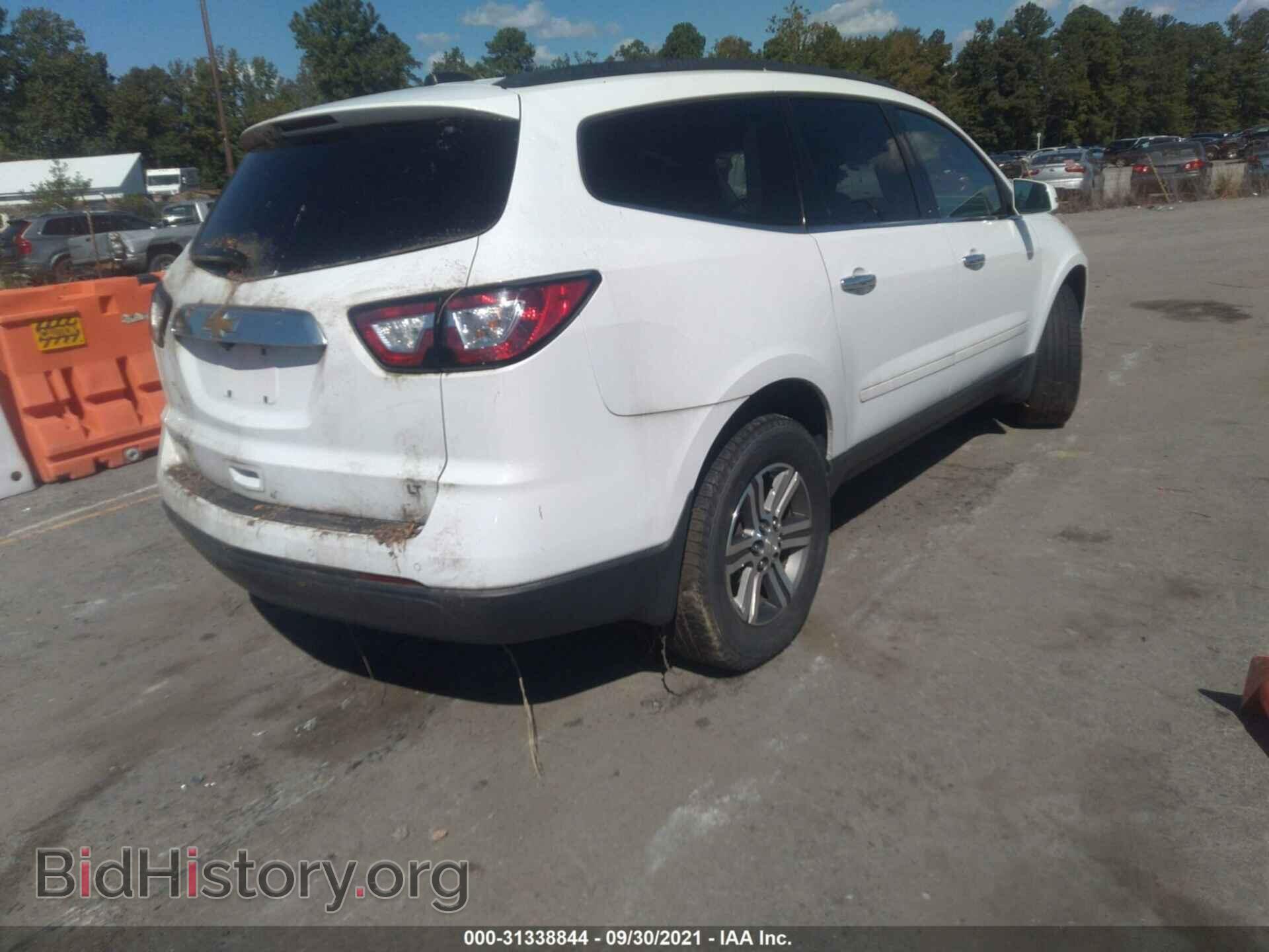 2017 CHEVROLET TRAVERSE - VIN: 1GNKRGKD7HJ161966 - Фото 4