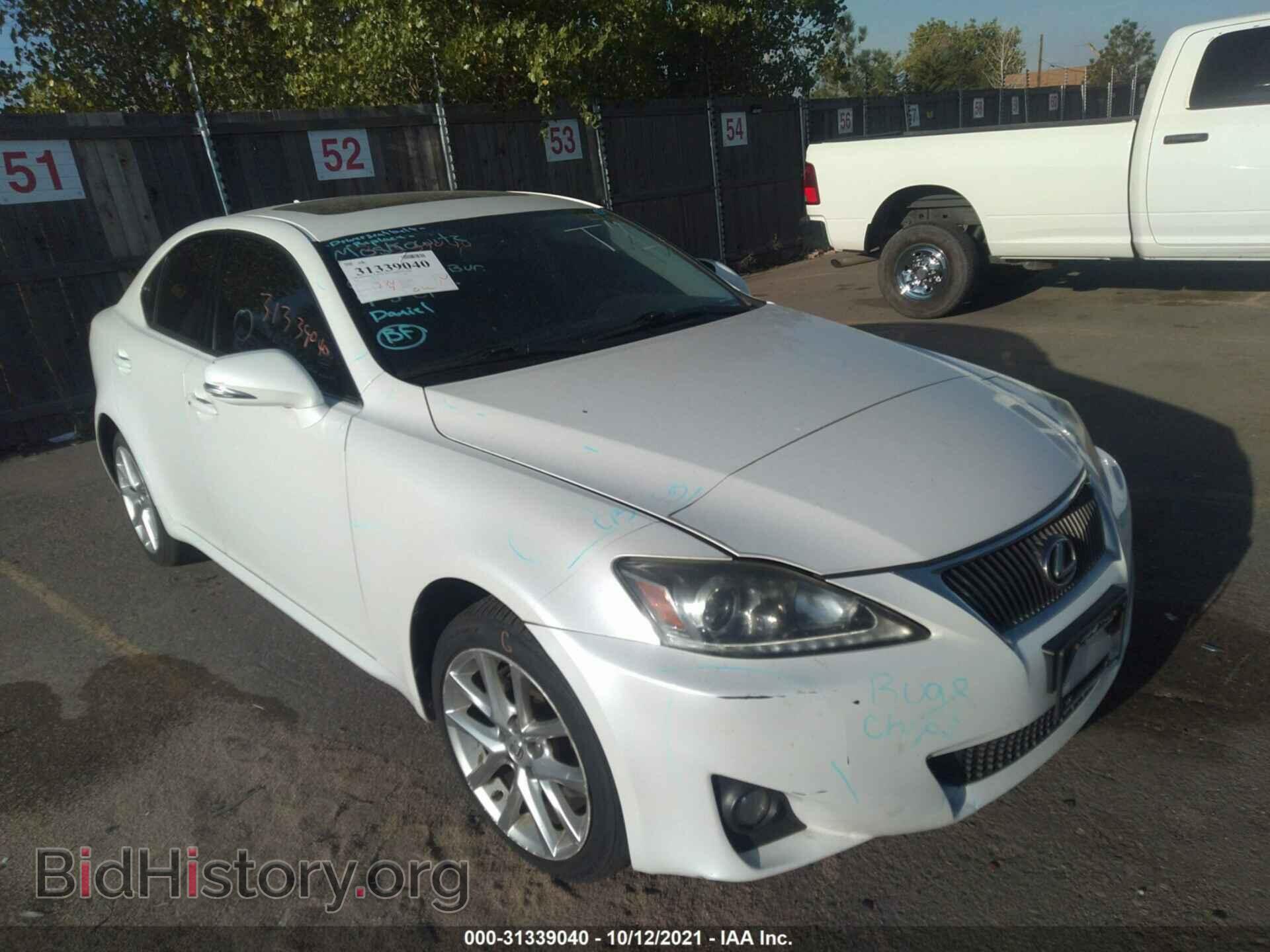 Photo JTHCF5C27C5057419 - LEXUS IS 250 2012