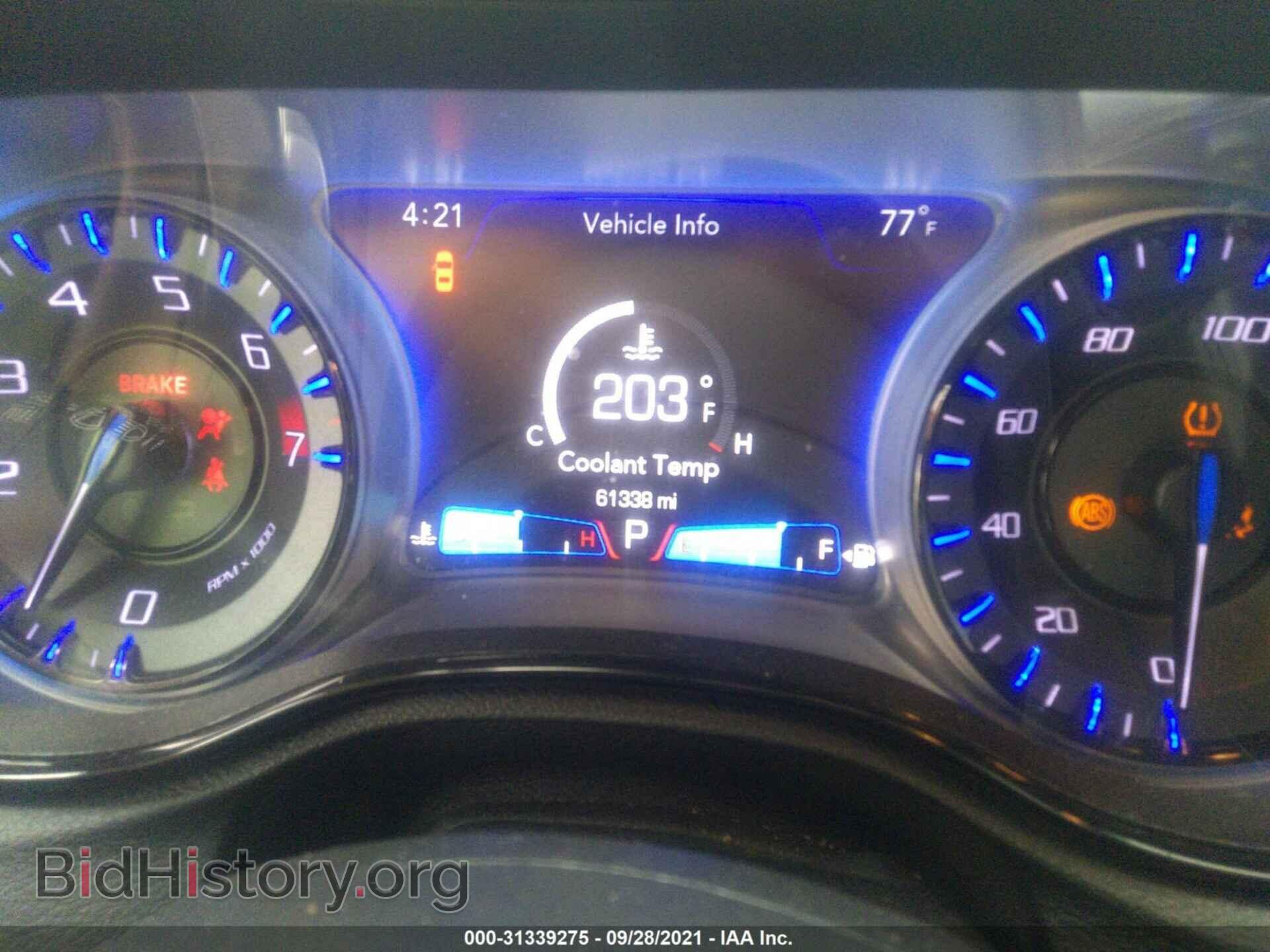 2018 CHRYSLER 300 - VIN: 2C3CCAGG6JH170460 - Фото 7