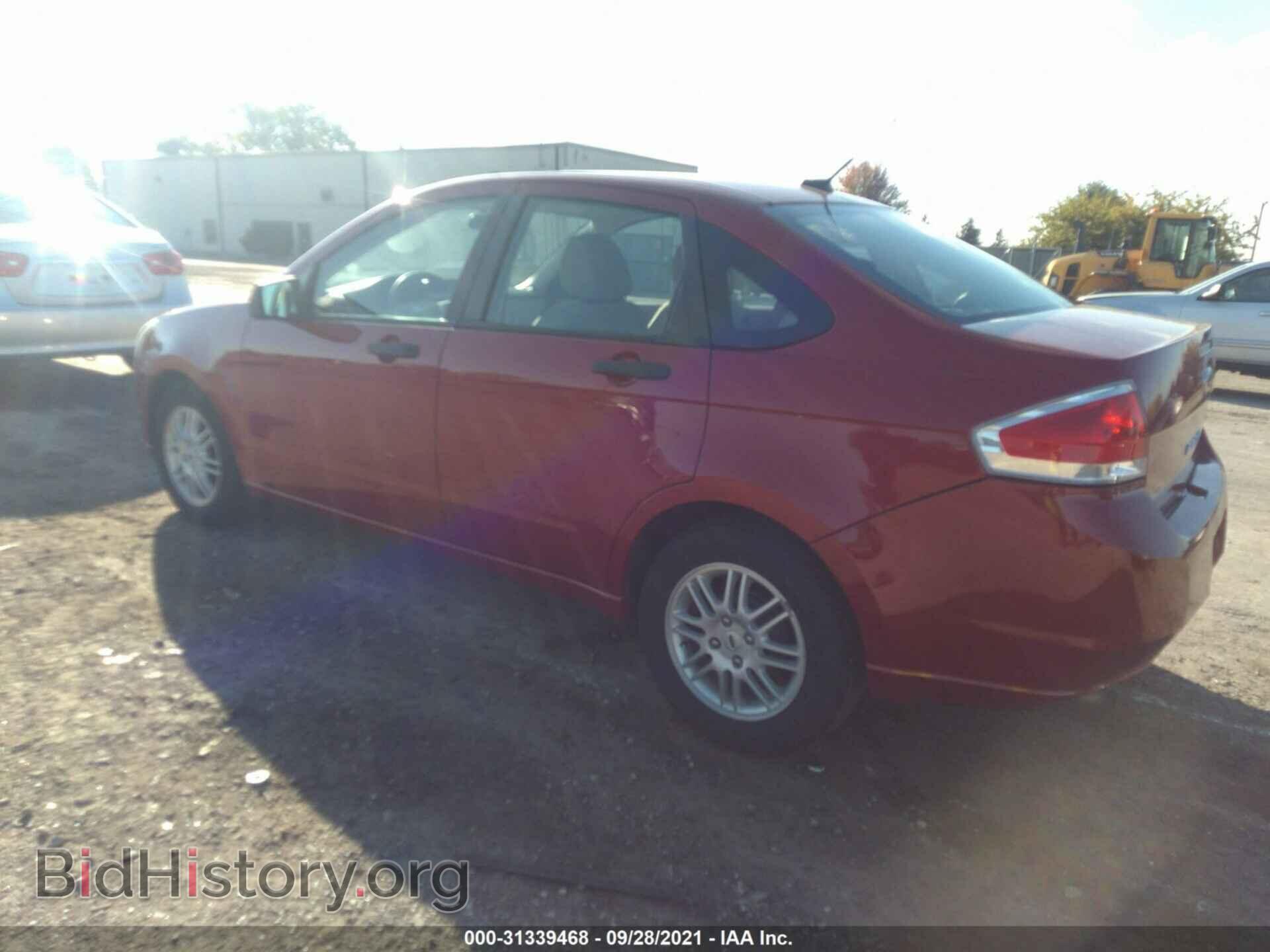 2010 FORD FOCUS - VIN: 1FAHP3FN8AW228335 - Фото 3