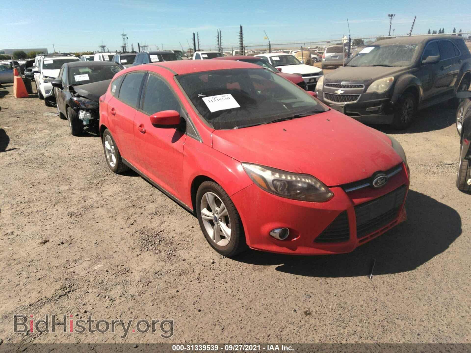 Photo 1FAHP3K2XCL222469 - FORD FOCUS 2012