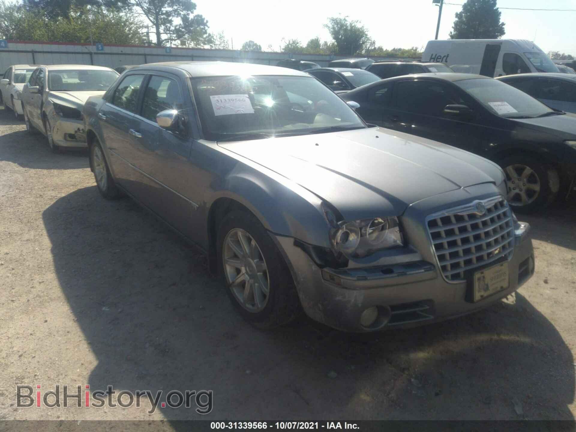 Фотография 2C3KA63H66H230614 - CHRYSLER 300 2006