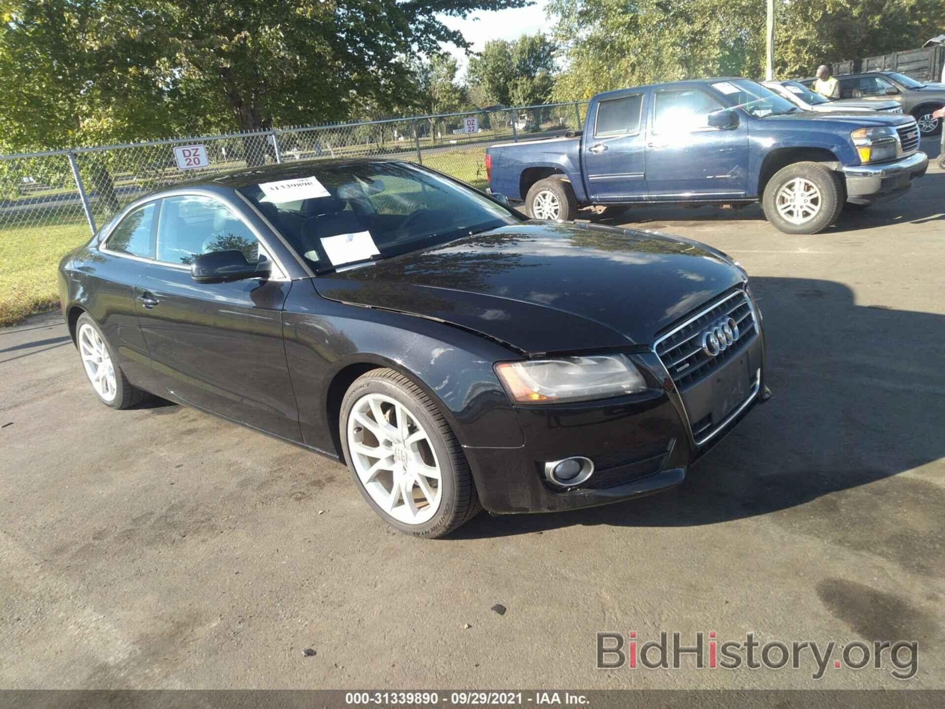 Photo WAULFAFR3CA034016 - AUDI A5 2012