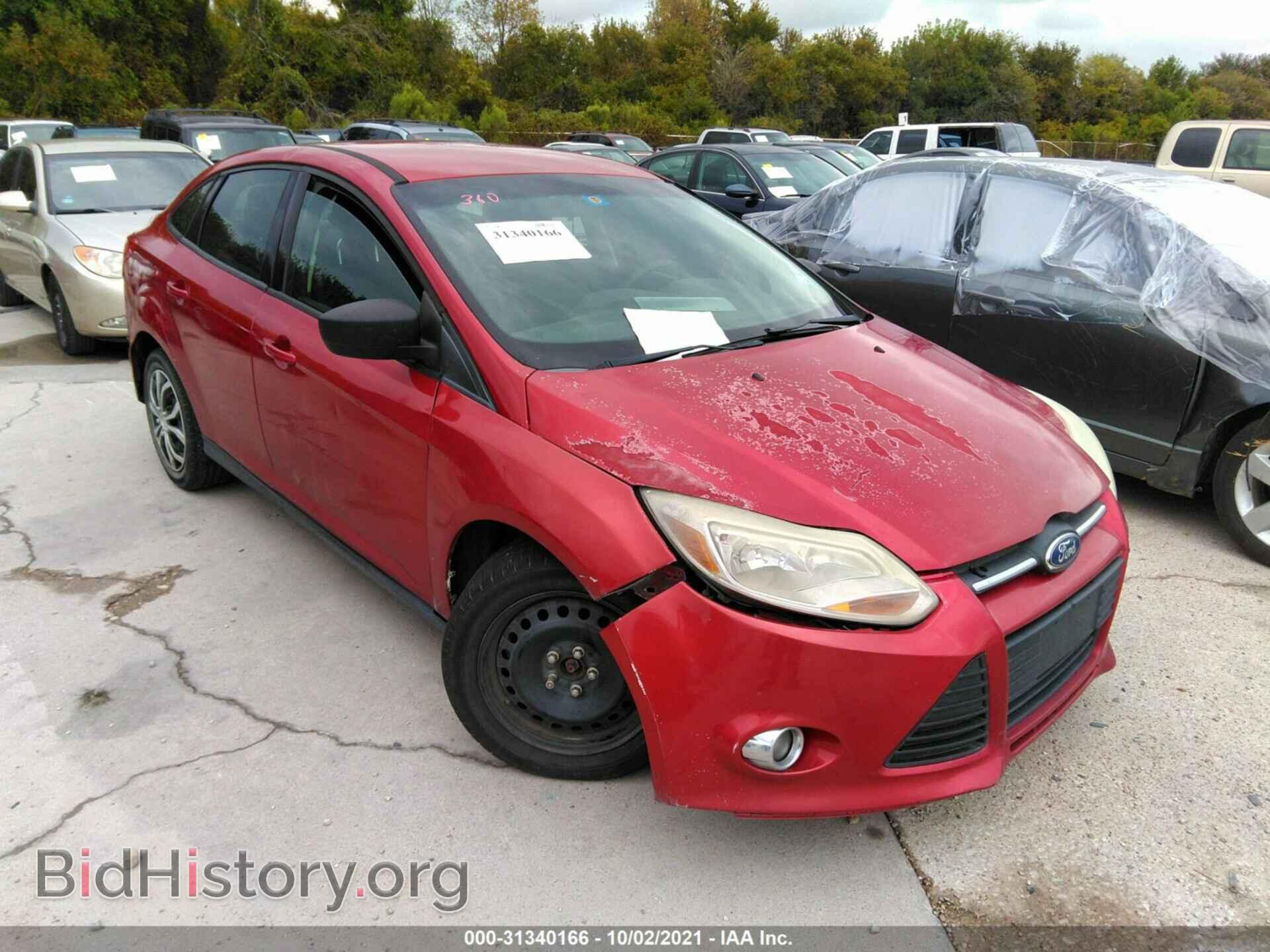 Photo 1FAHP3F28CL129248 - FORD FOCUS 2012