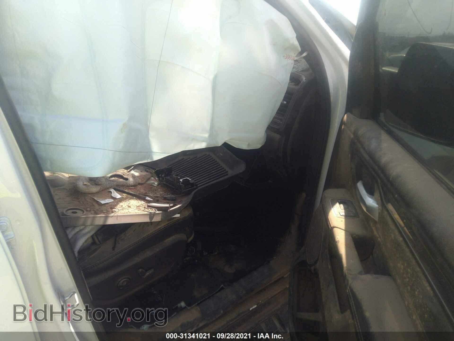 2021 RAM 1500 - VIN: 1C6SRFLT8MN776660 - Photo 5