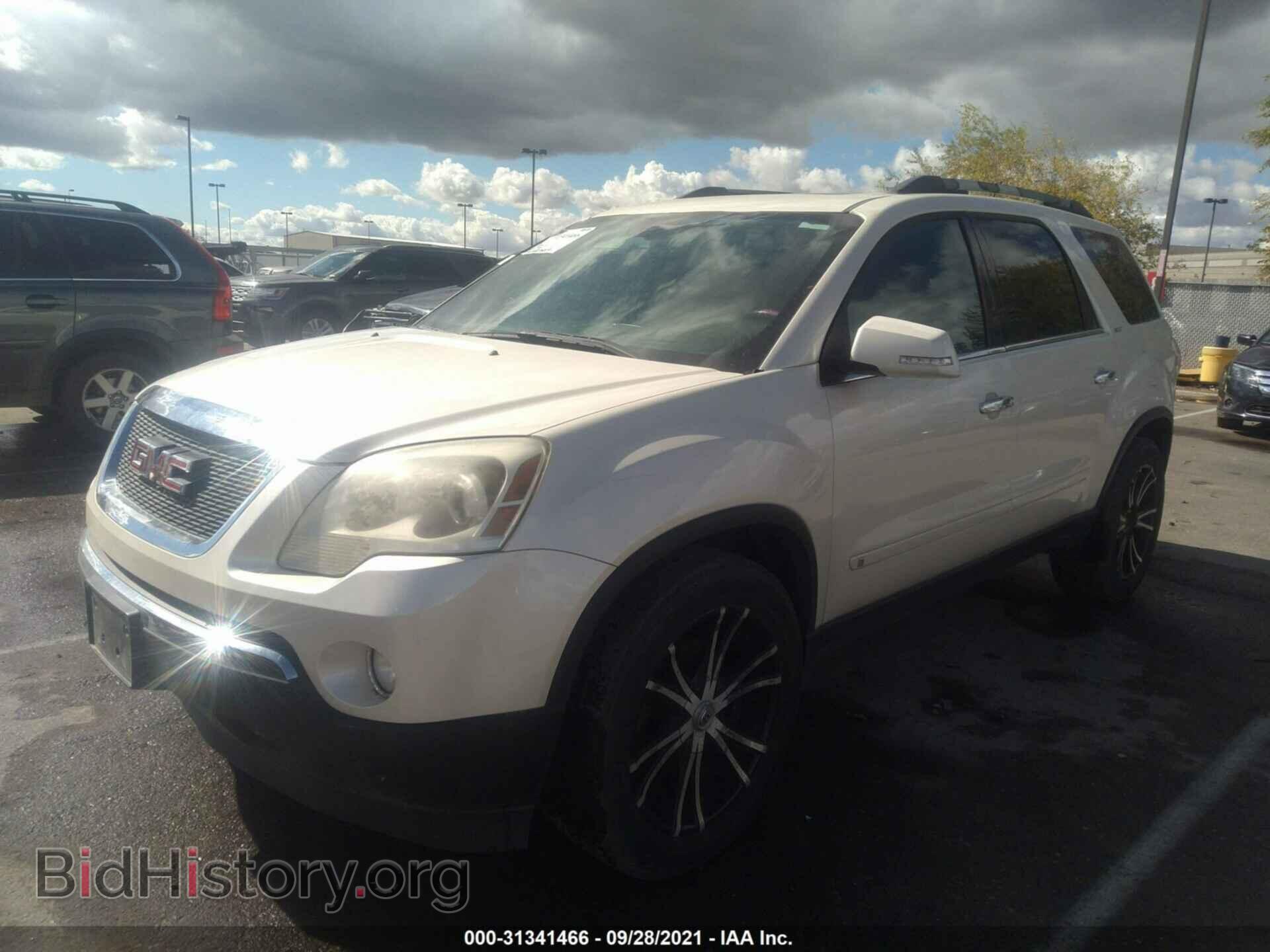 2010 GMC ACADIA - VIN: 1GKLVNED9AJ107975 - Фото 2