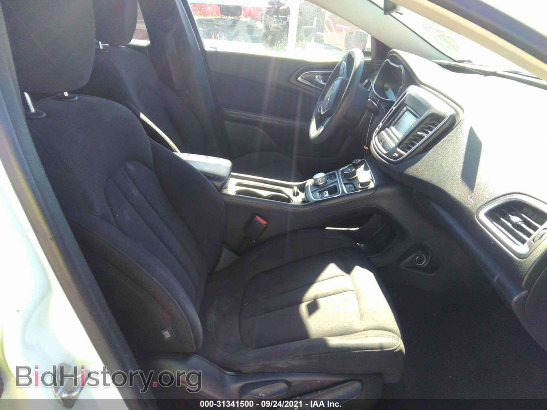 2015 CHRYSLER 200 - VIN: 1C3CCCAB2FN731552 - Photo 5