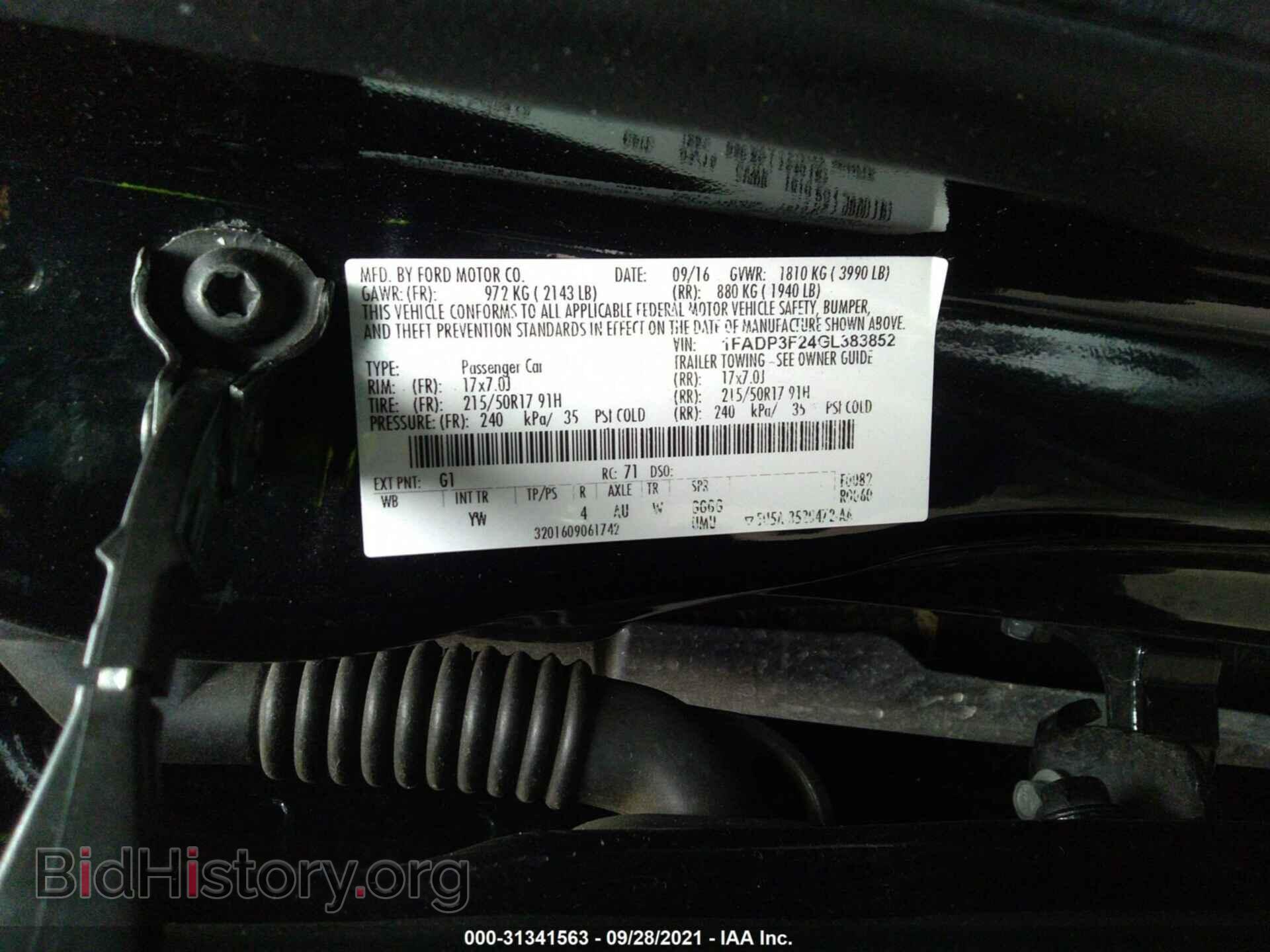 2016 FORD FOCUS - VIN: 1FADP3F24GL383852 - Фото 9