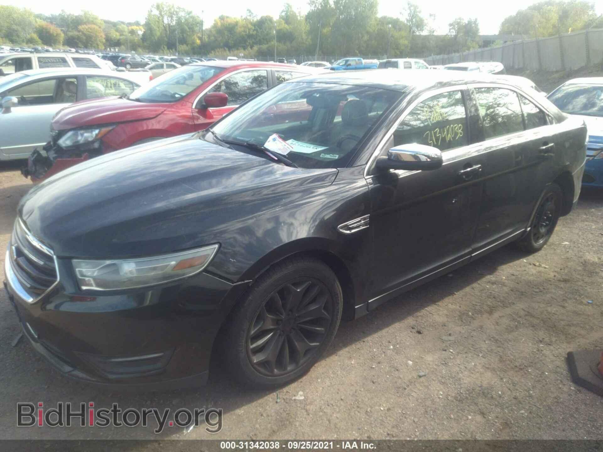 2013 FORD TAURUS - VIN: 1FAHP2F89DG226385 - Фото 2