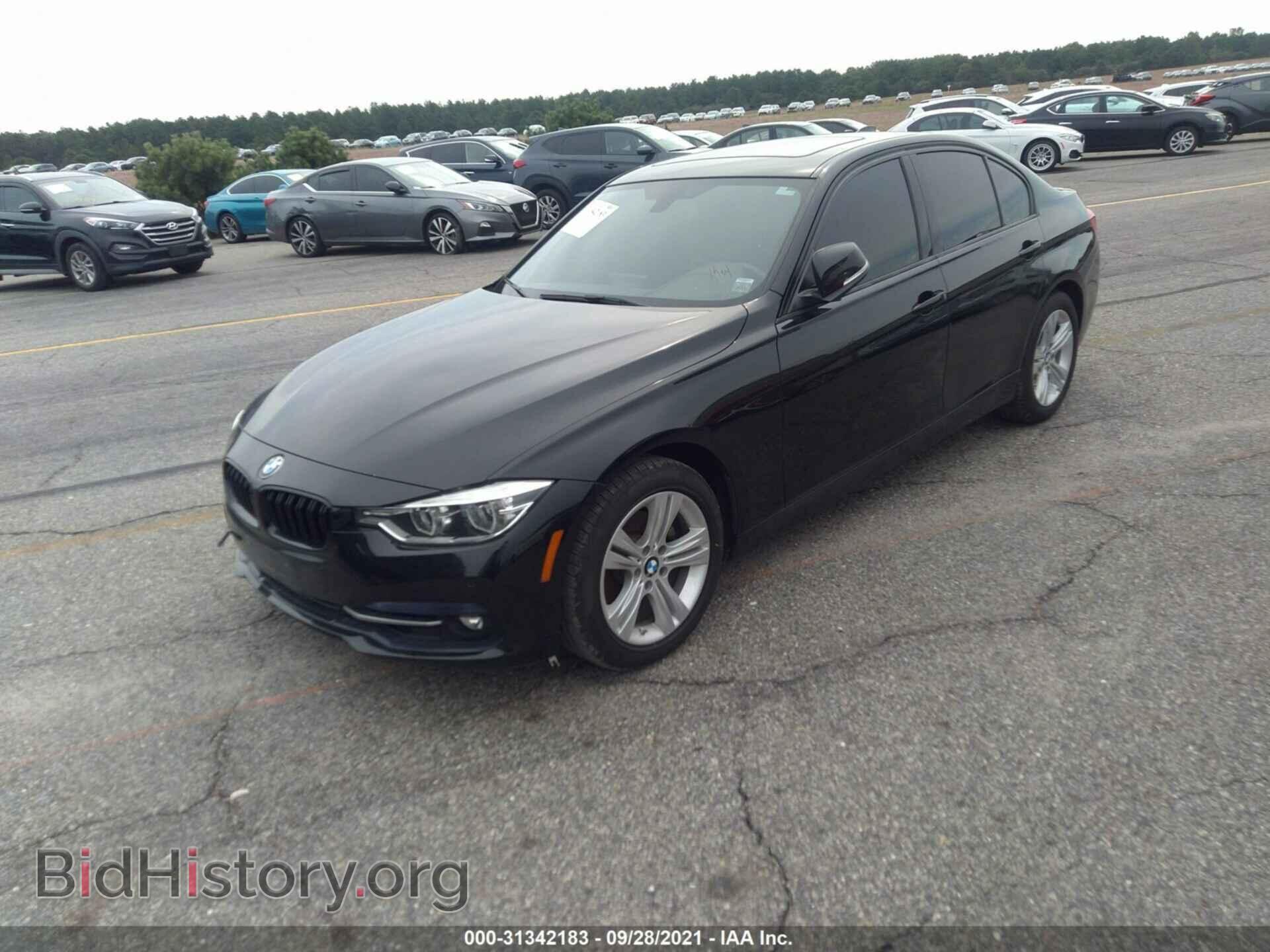 2016 BMW 3 SERIES - VIN: WBA8E3G57GNU02230 - Фото 2