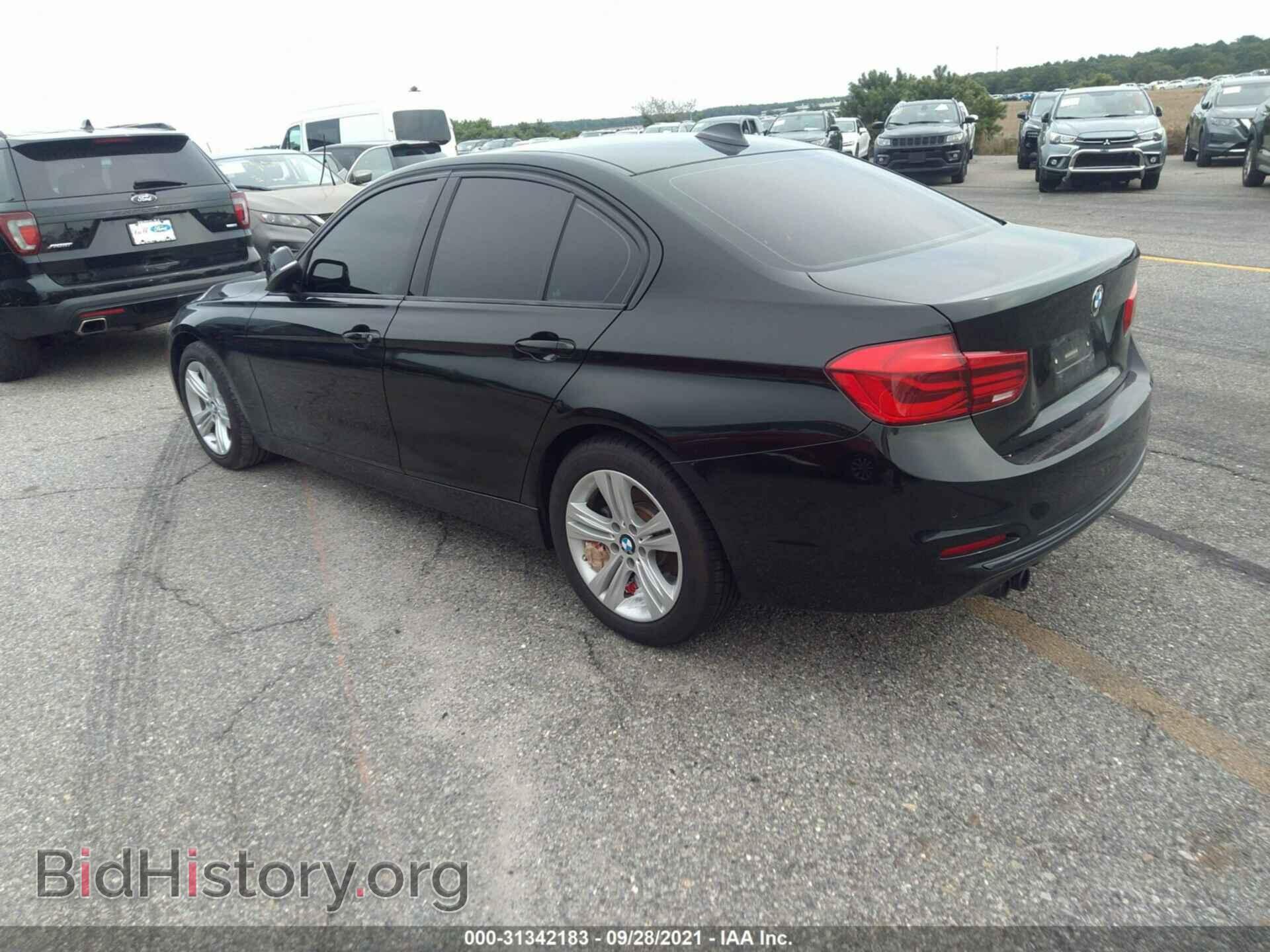 2016 BMW 3 SERIES - VIN: WBA8E3G57GNU02230 - Фото 3