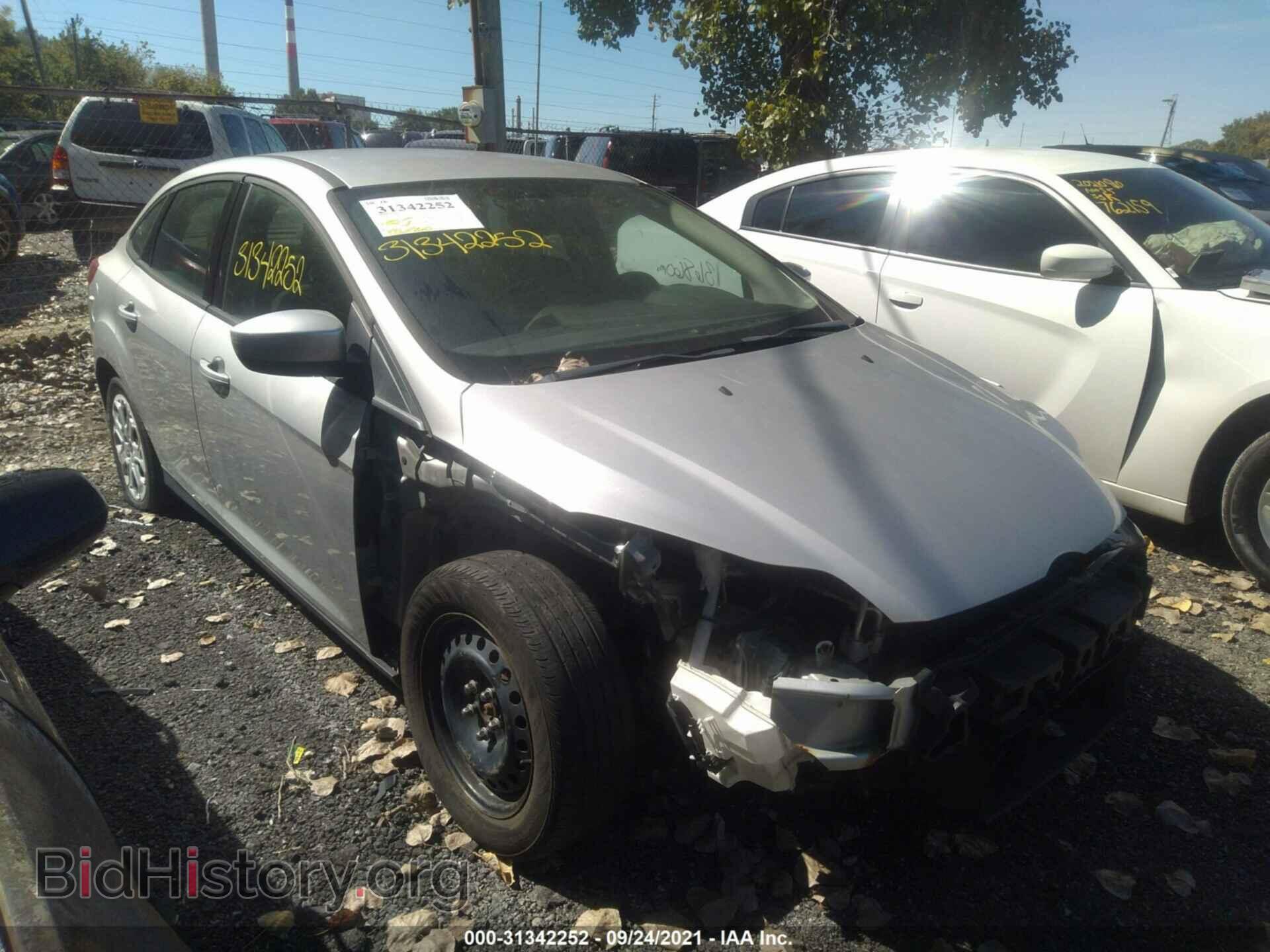 Фотография 1FAHP3F24CL361507 - FORD FOCUS 2012
