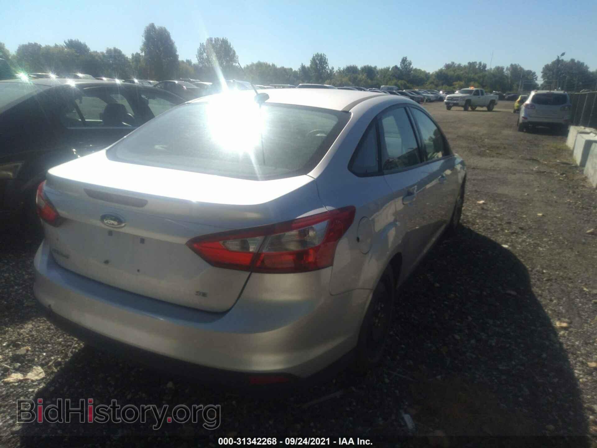 2014 FORD FOCUS - VIN: 1FADP3F20EL182060 - Фото 4