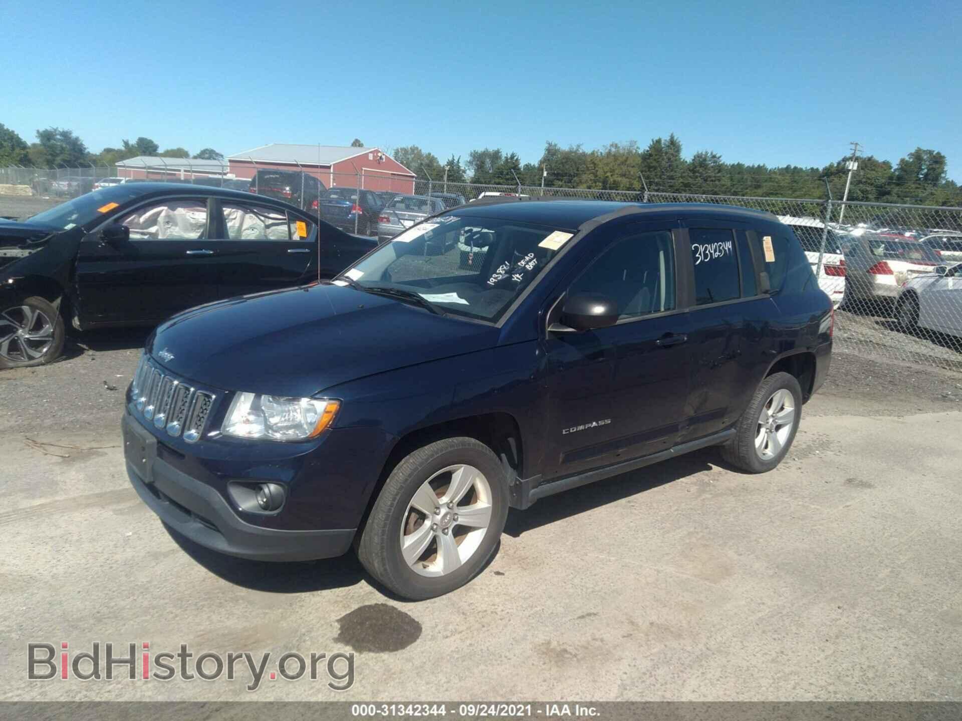 2013 JEEP COMPASS - VIN: 1C4NJCEB4DD193881 - Фото 2