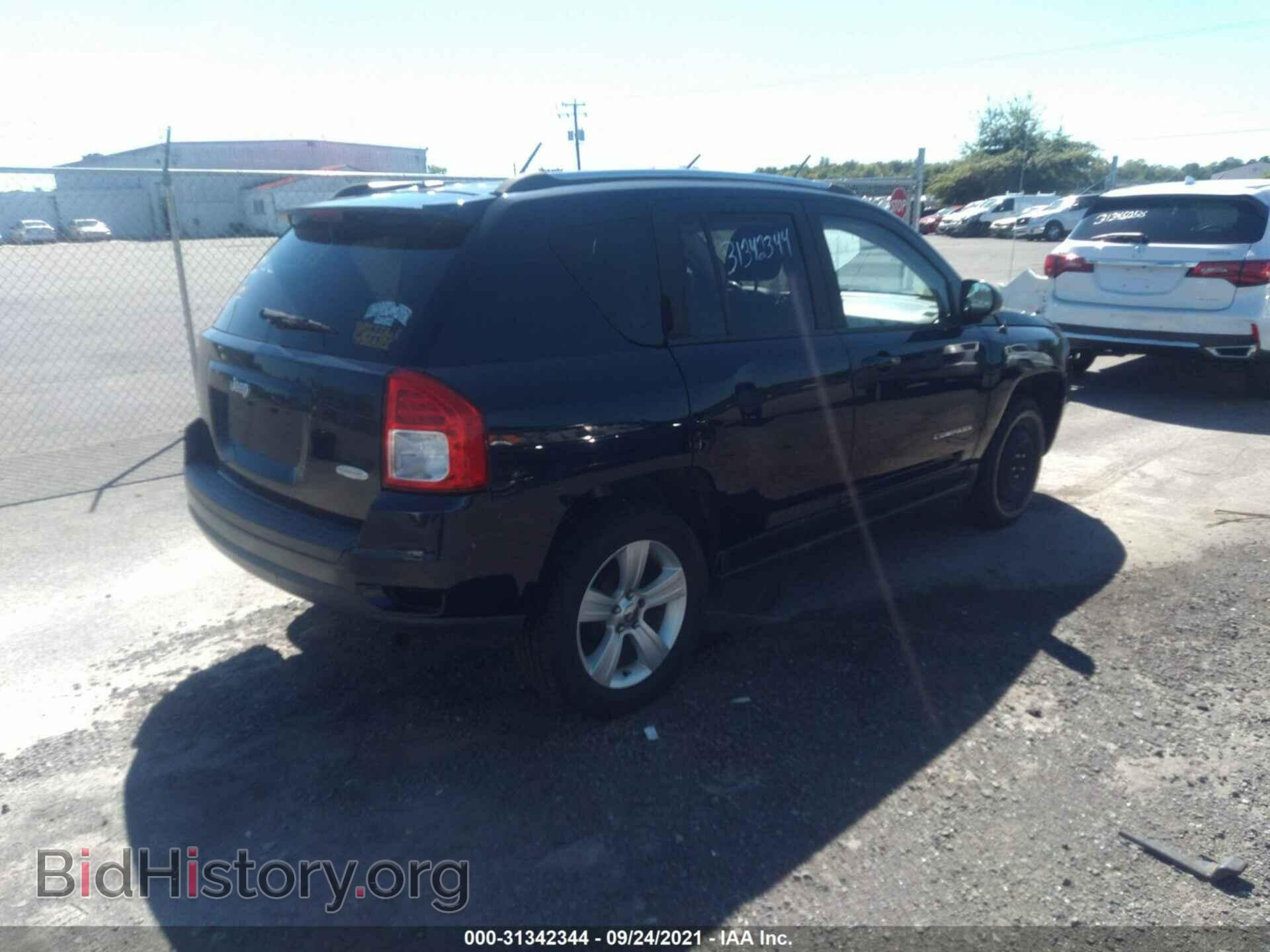 2013 JEEP COMPASS - VIN: 1C4NJCEB4DD193881 - Фото 4