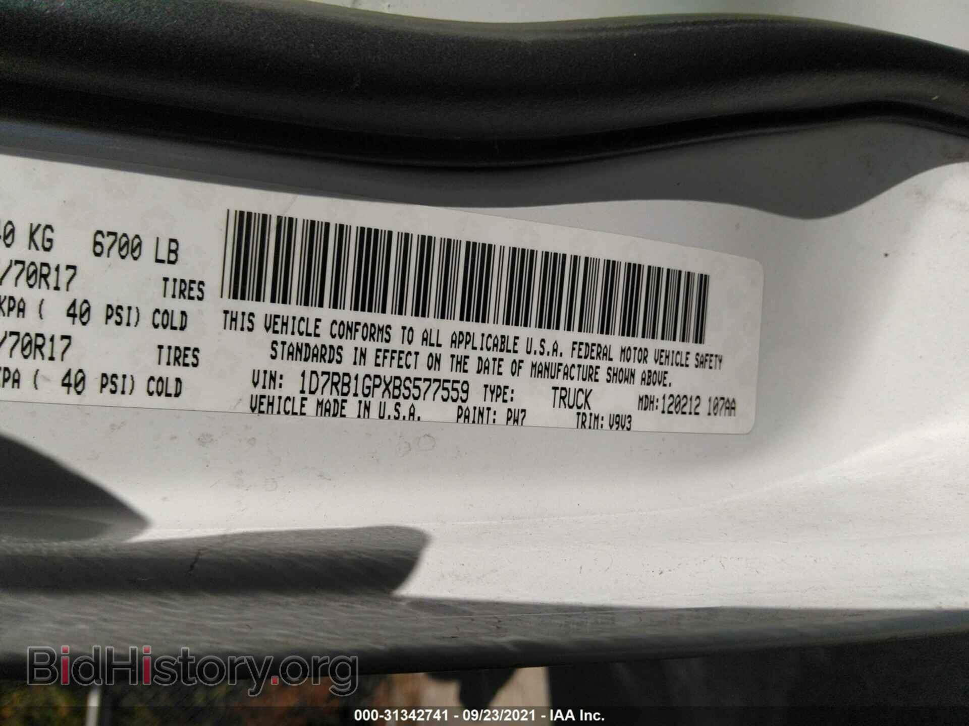 2011 RAM 1500 - VIN: 1D7RB1GPXBS577559 - Фото 7