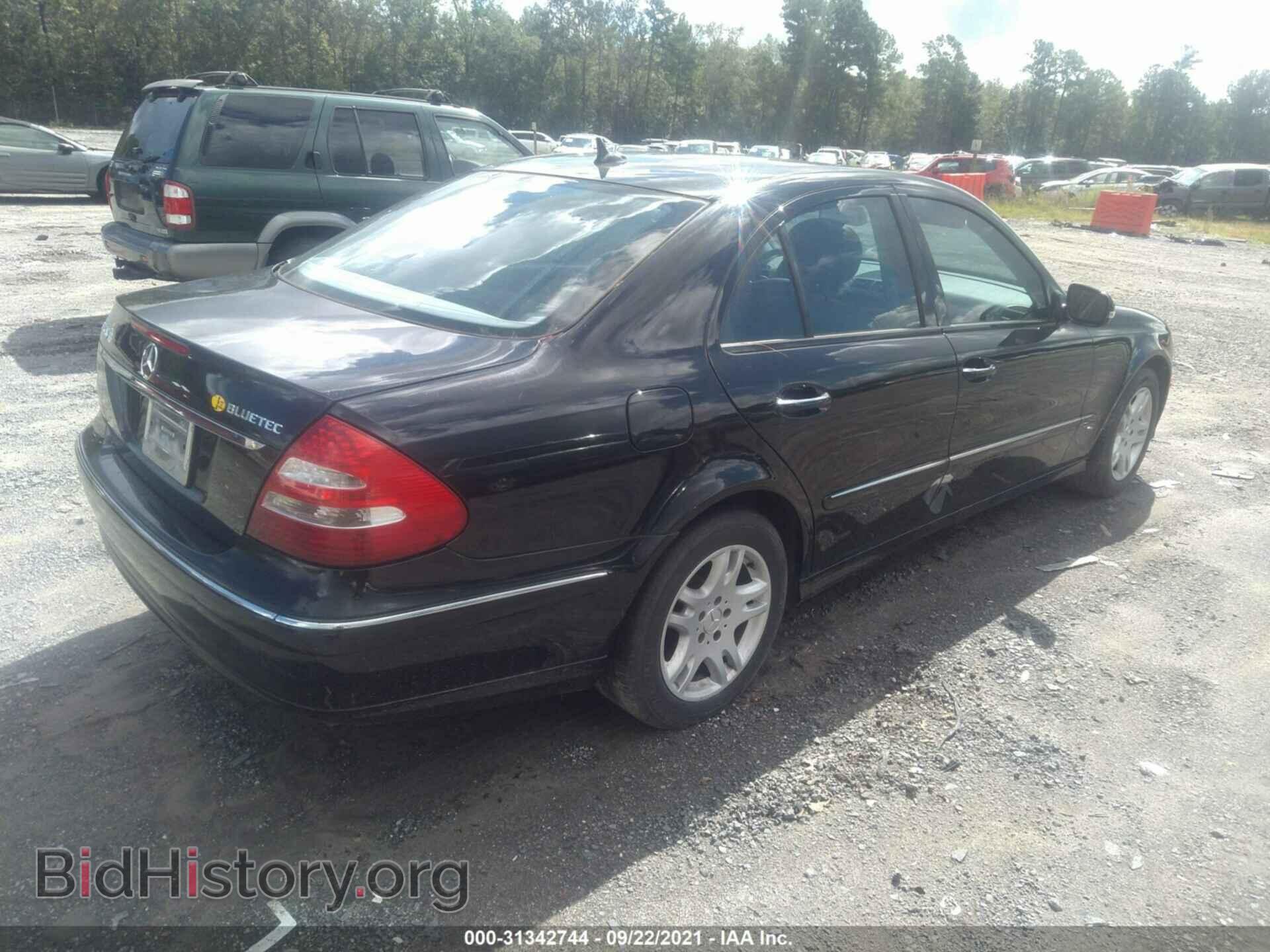 2007 MERCEDES-BENZ E-CLASS - VIN: WDBUF22X37B129773 - Фото 4