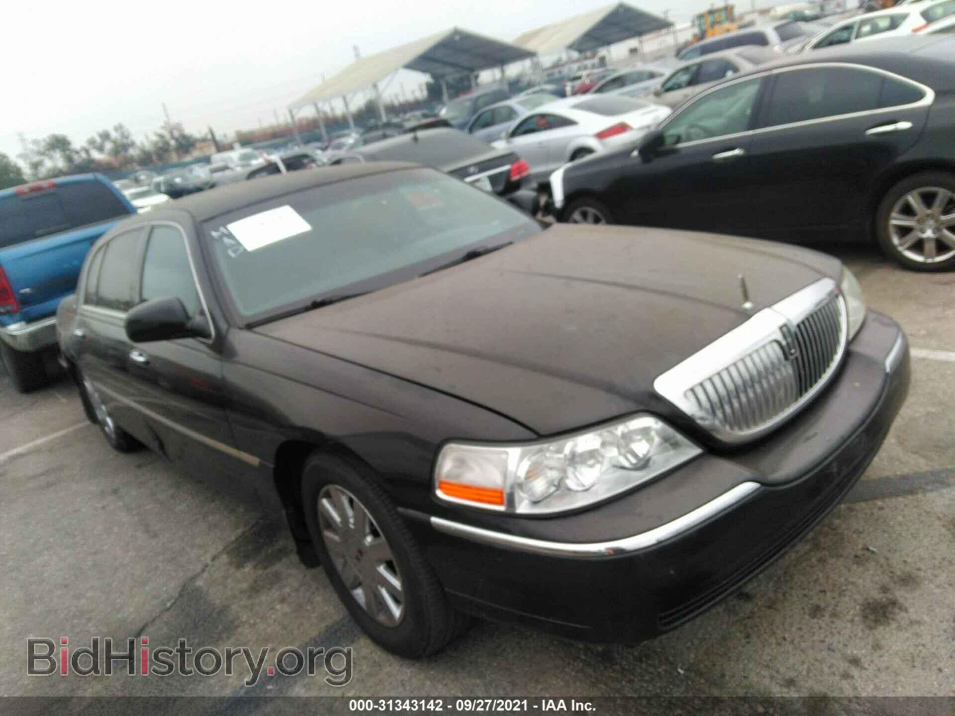 Фотография 2LNBL8EV1BX756701 - LINCOLN TOWN CAR 2011