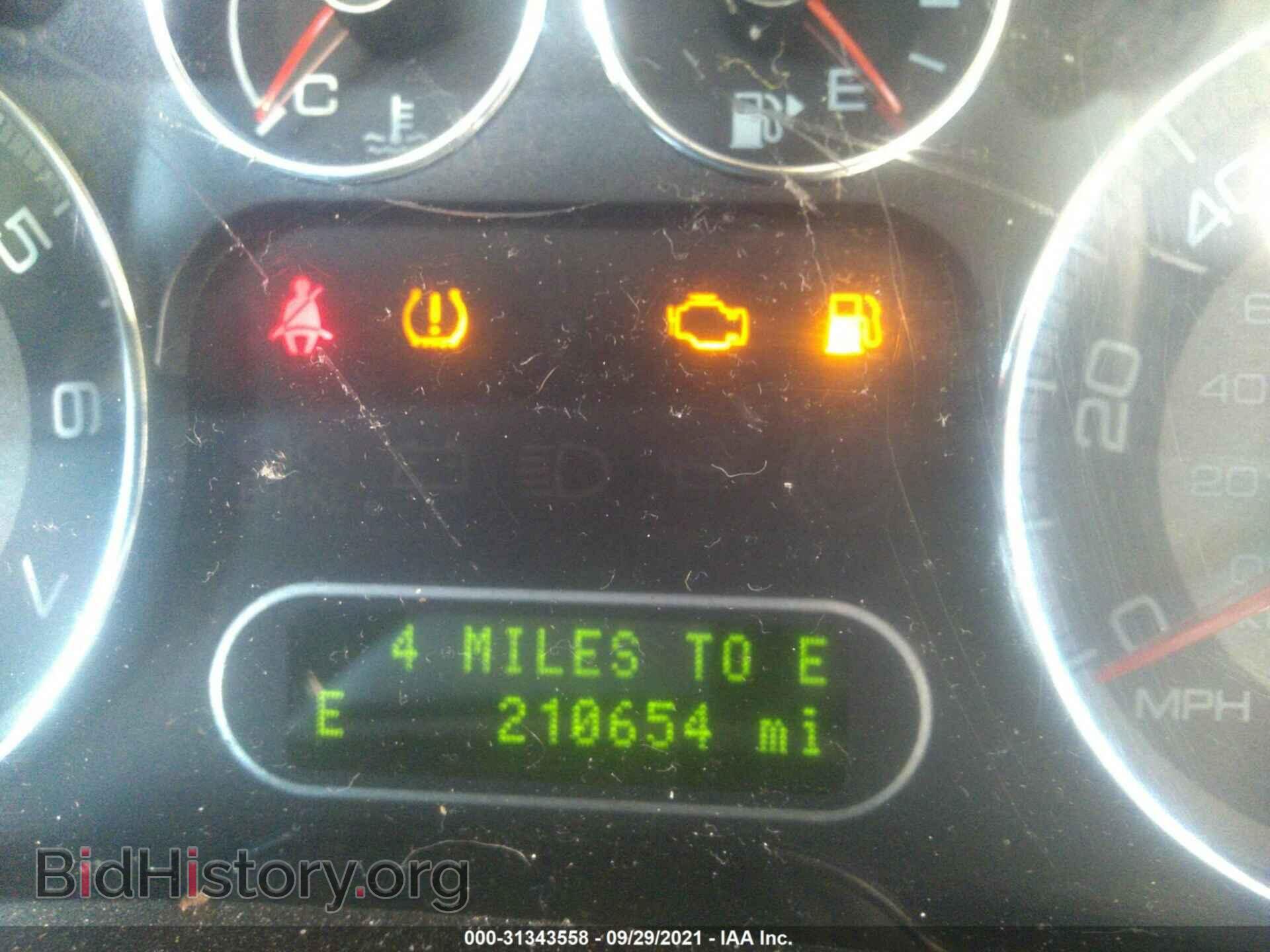 2009 FORD TAURUS X - VIN: 1FMDK05W59GA00200 - Фото 7