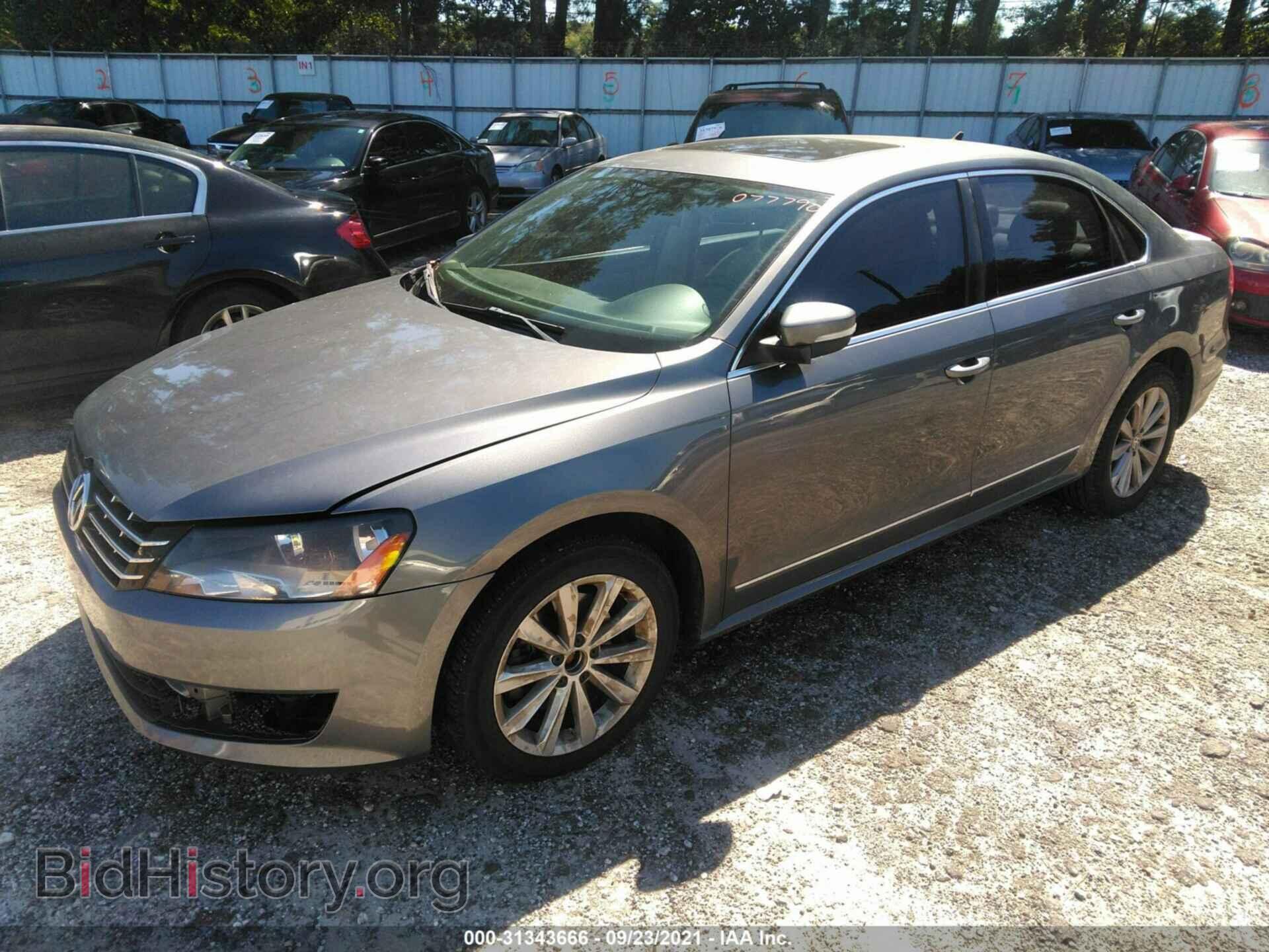 2013 VOLKSWAGEN PASSAT - VIN: 1VWCP7A34DC077790 - Фото 2