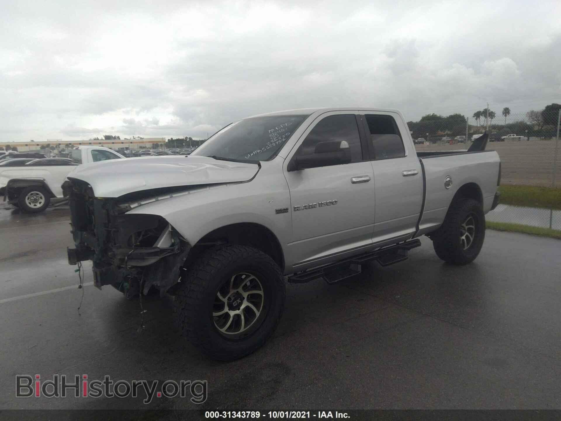 2011 RAM 1500 - VIN: 1D7RB1GT2BS628937 - Фото 2