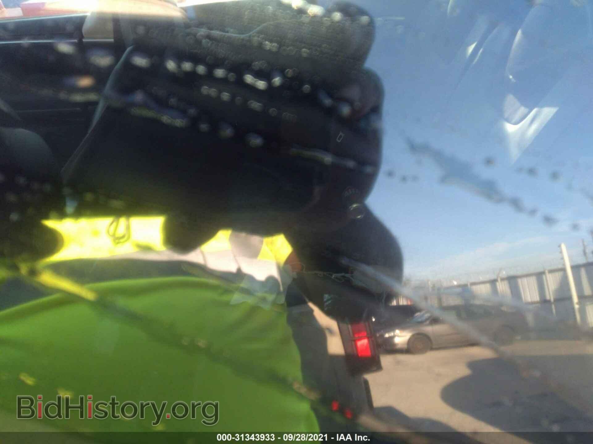 2013 TESLA MODEL S - VIN: 5YJSA1DP8DFP08894 - Photo 8