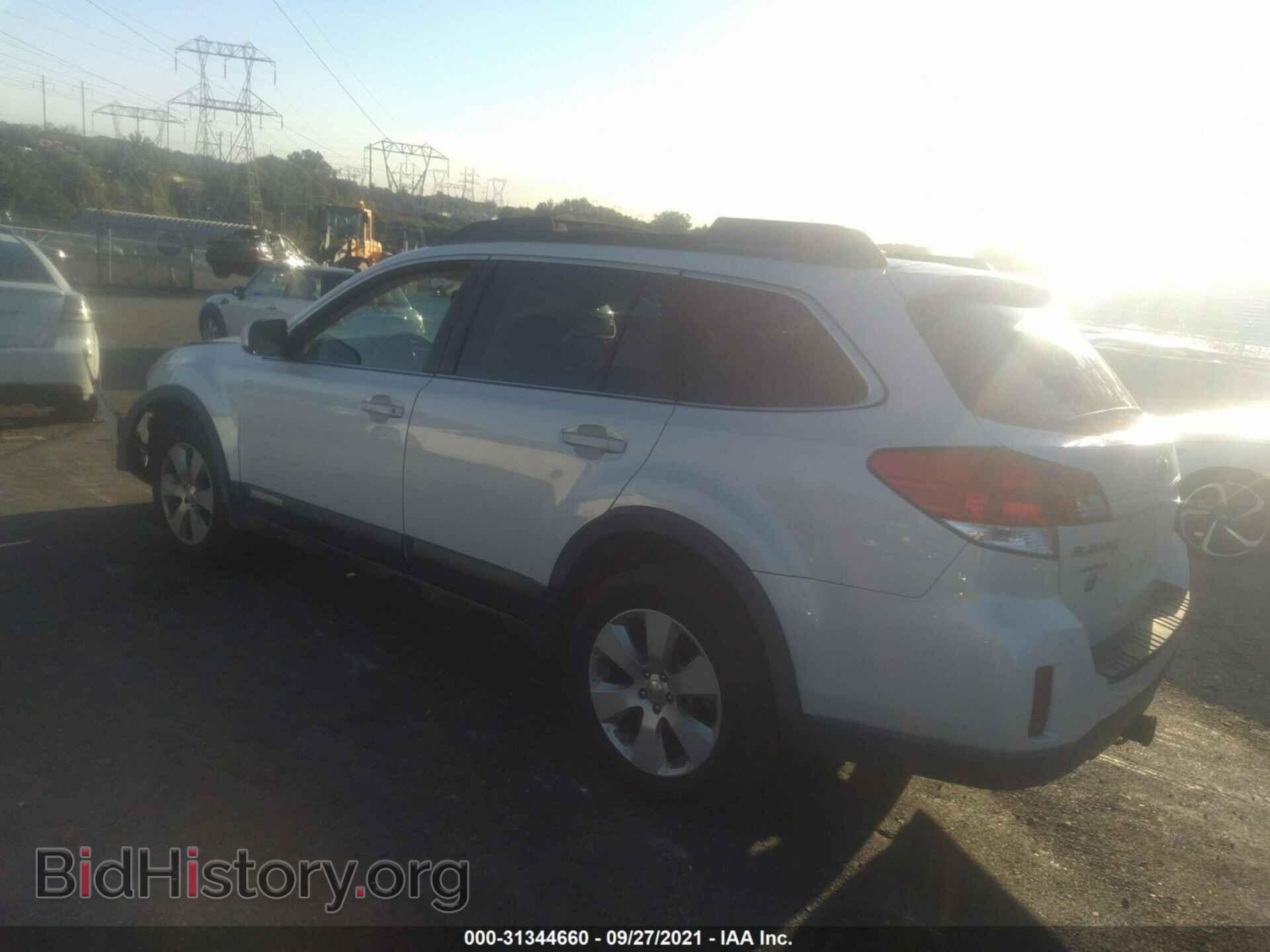 2010 SUBARU OUTBACK - VIN: 4S4BRBCC3A3369477 - Фото 3