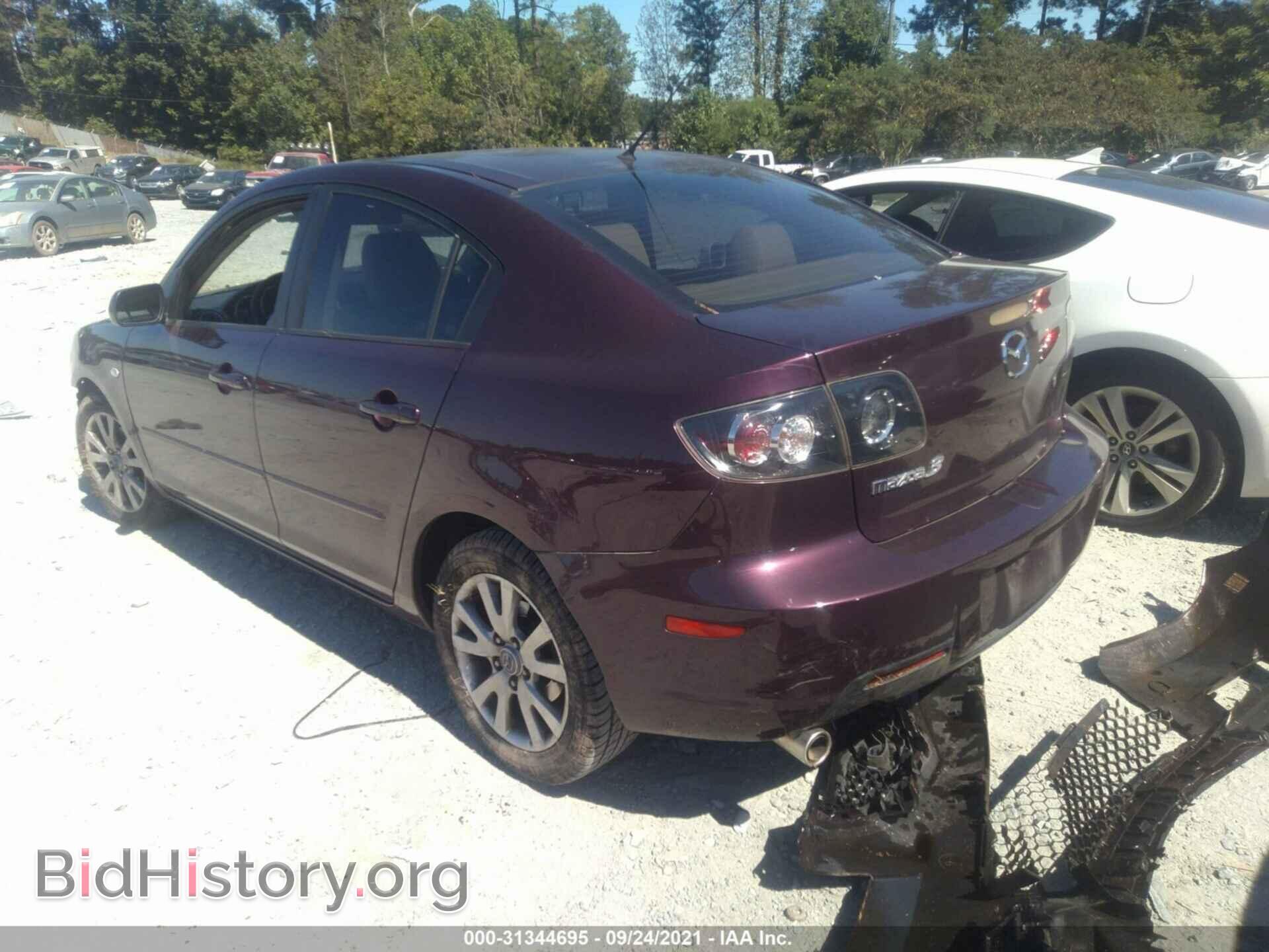 2008 MAZDA MAZDA3 - VIN: JM1BK32F981869966 - Фото 3