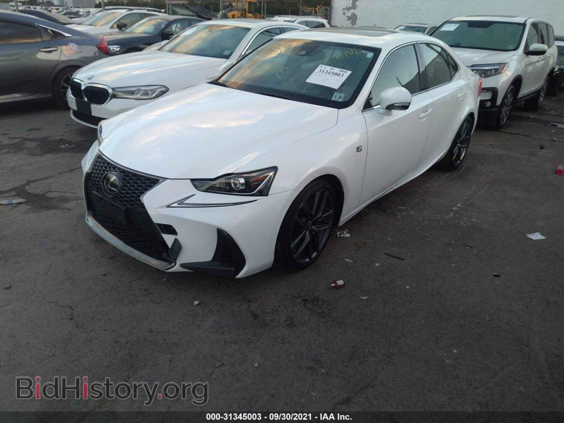 2019 LEXUS IS - VIN: JTHC81D28K5035364 - Фото 2