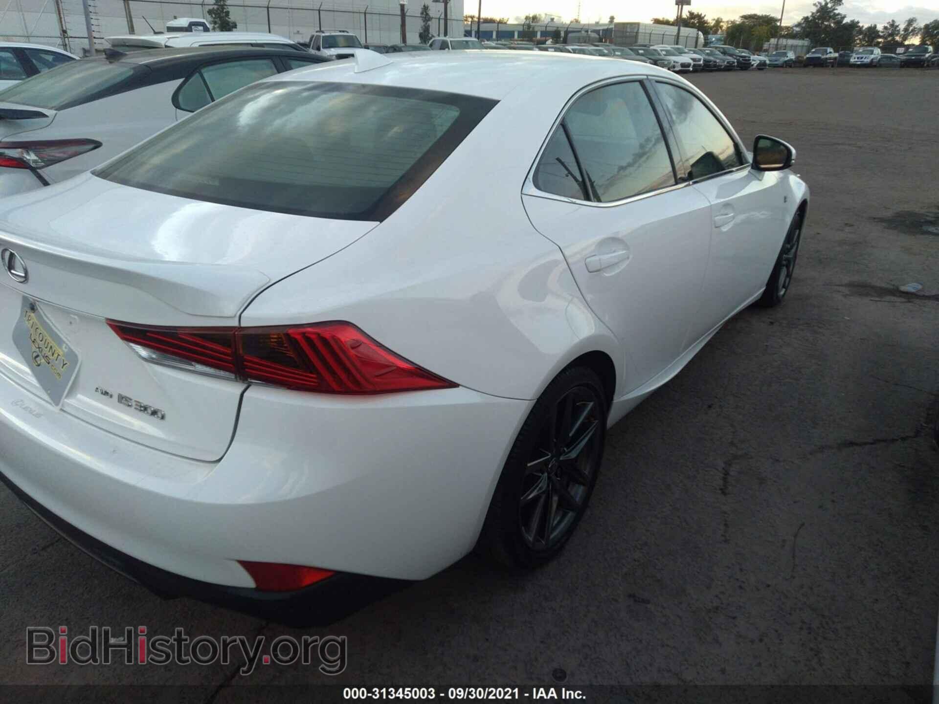 2019 LEXUS IS - VIN: JTHC81D28K5035364 - Фото 4