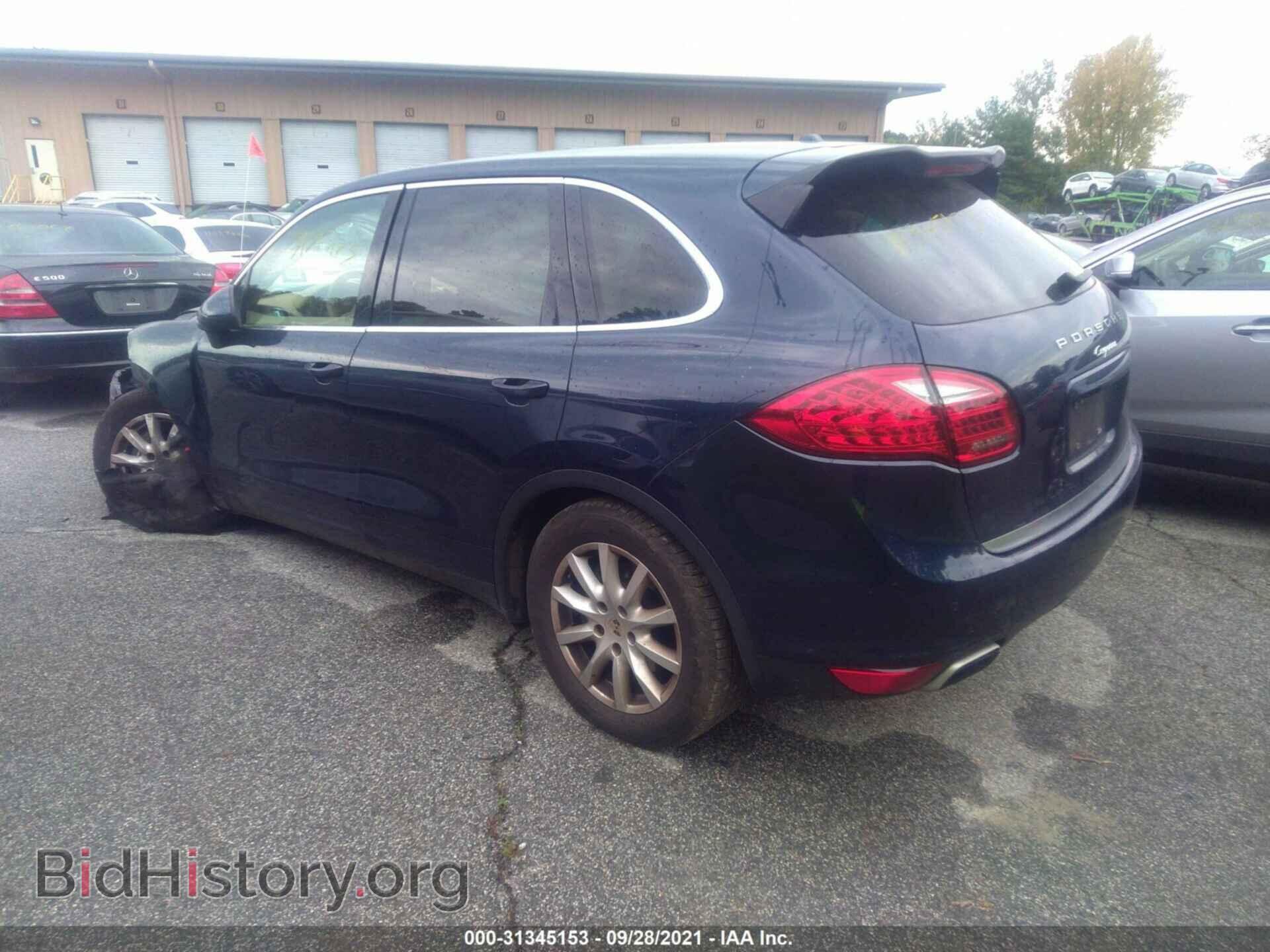 2012 PORSCHE CAYENNE - VIN: WP1AA2A29CLA12632 - Фото 3