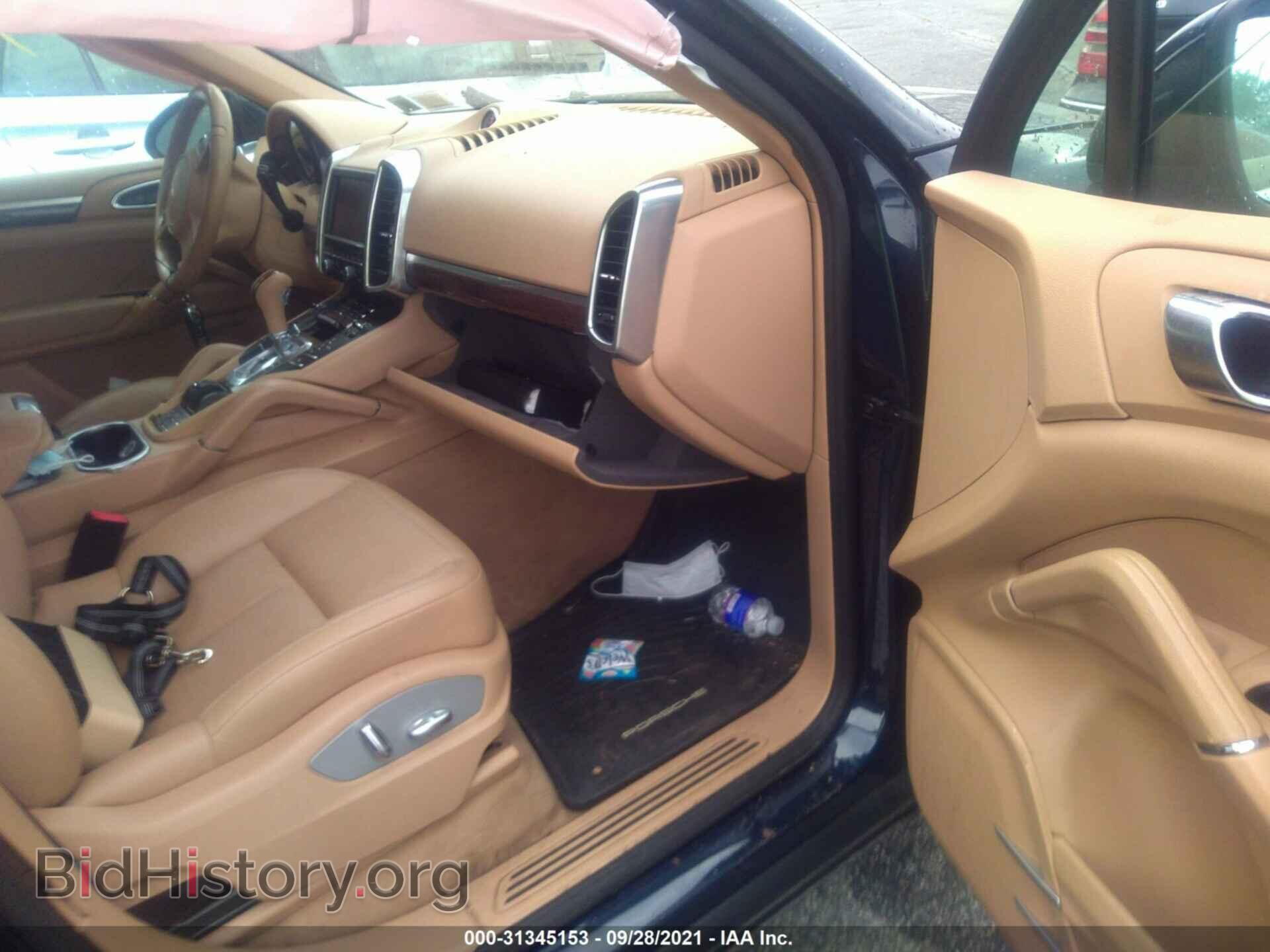 2012 PORSCHE CAYENNE - VIN: WP1AA2A29CLA12632 - Фото 5