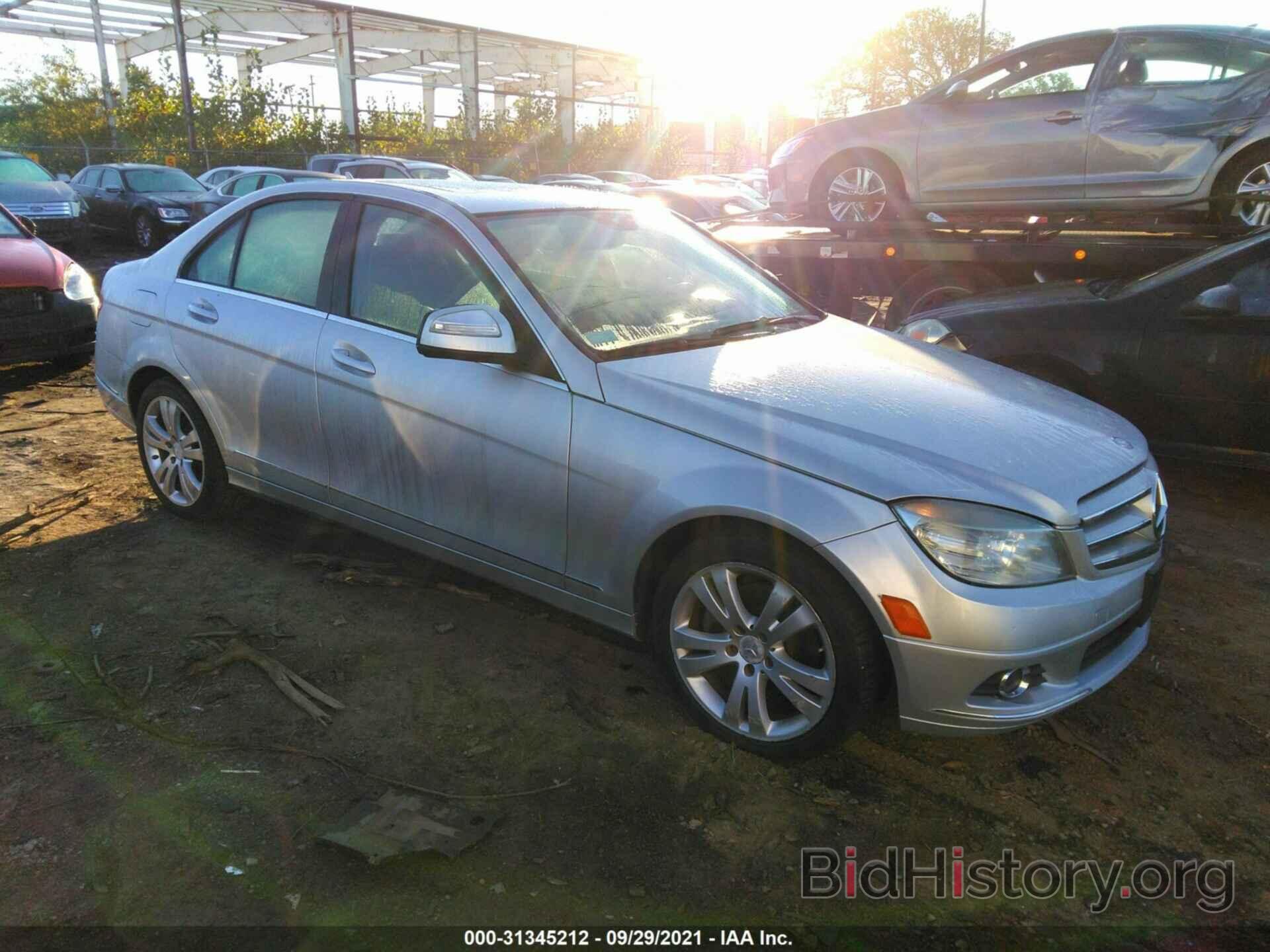 Photo WDDGF81X29F222174 - MERCEDES-BENZ C-CLASS 2009