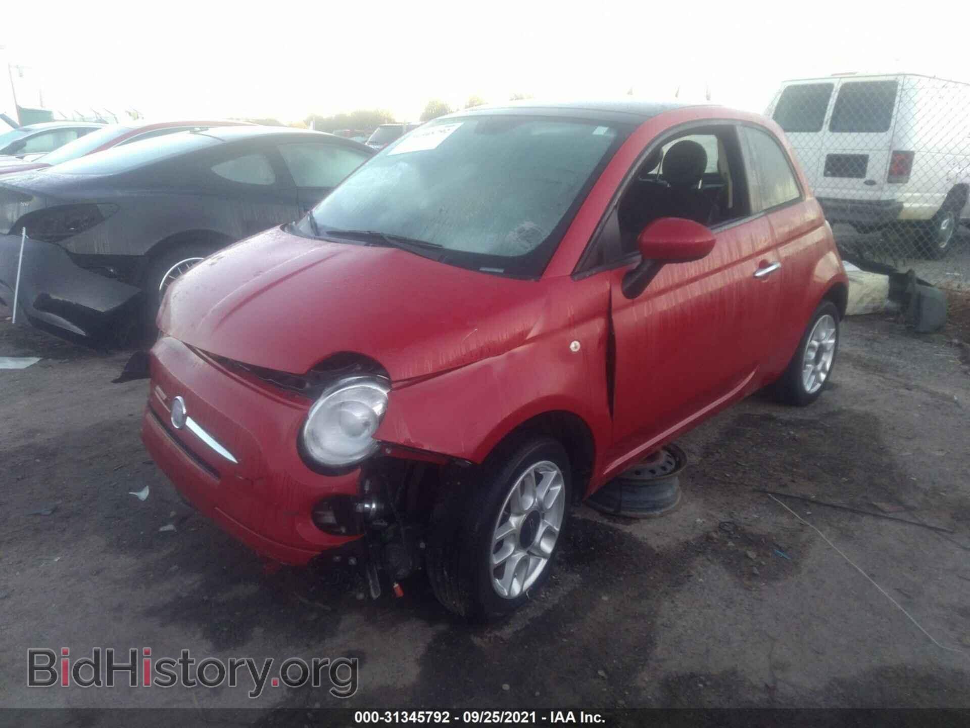 2013 FIAT 500 - VIN: 3C3CFFAR0DT596042 - Фото 2