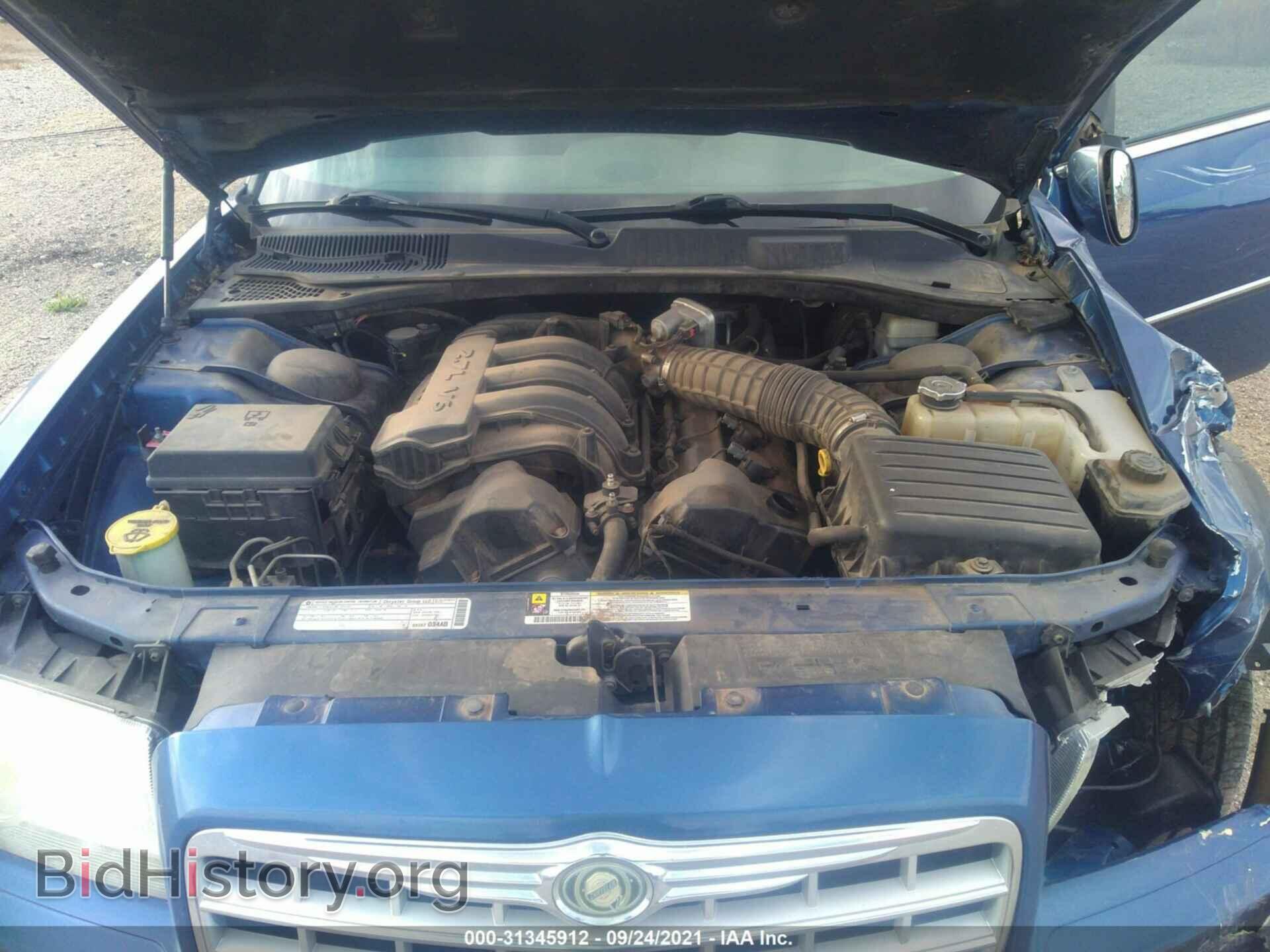 2010 CHRYSLER 300 - VIN: 2C3CA4CDXAH149775 - Фото 10