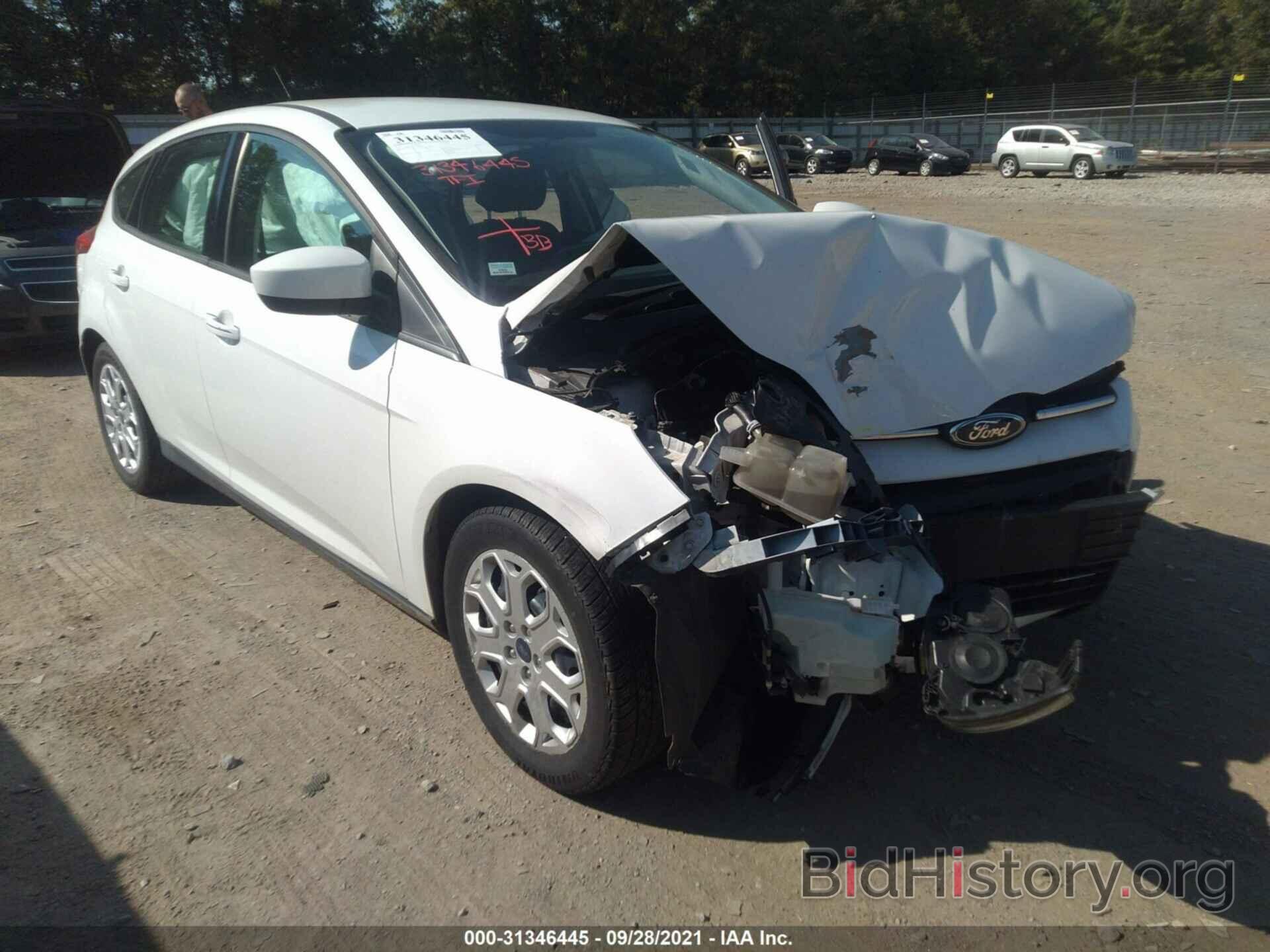 Photo 1FAHP3K26CL407683 - FORD FOCUS 2012