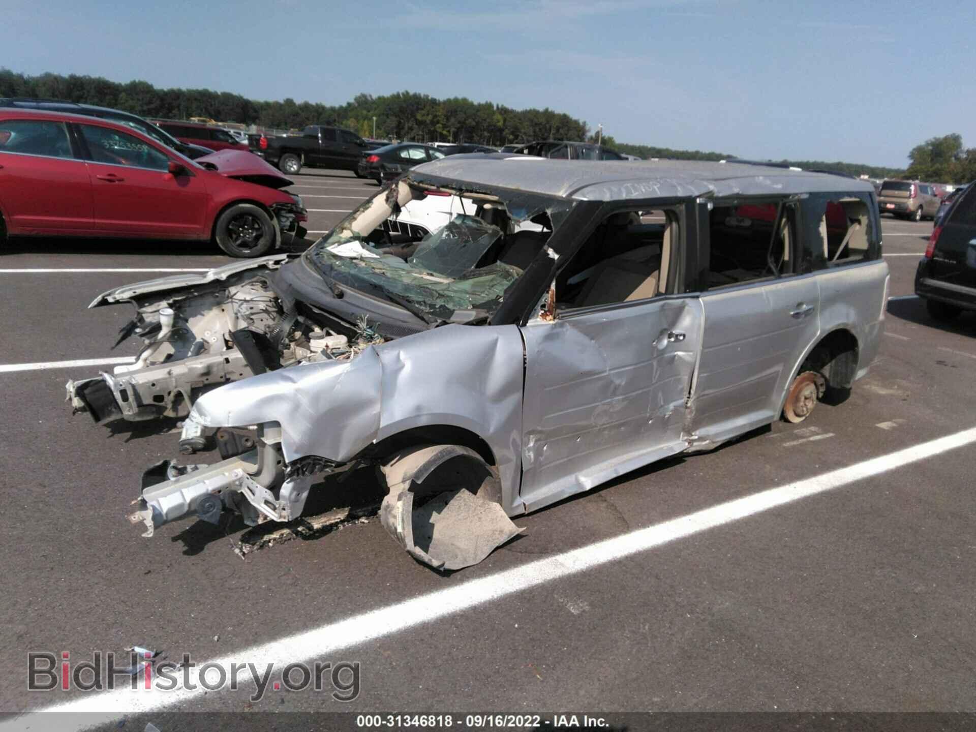 2010 FORD FLEX - VIN: 2FMGK5CC4ABA38614 - Photo 2