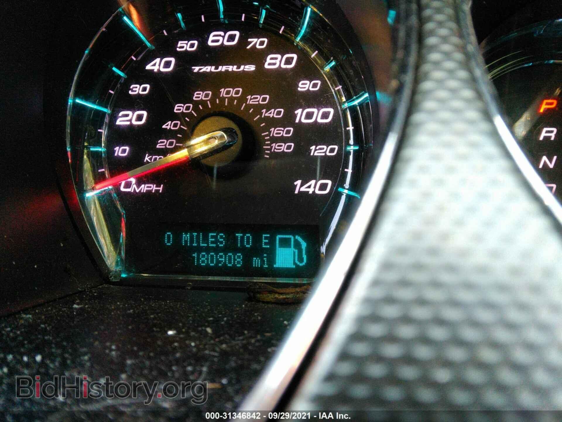 2011 FORD TAURUS - VIN: 1FAHP2HW7BG145751 - Photo 7