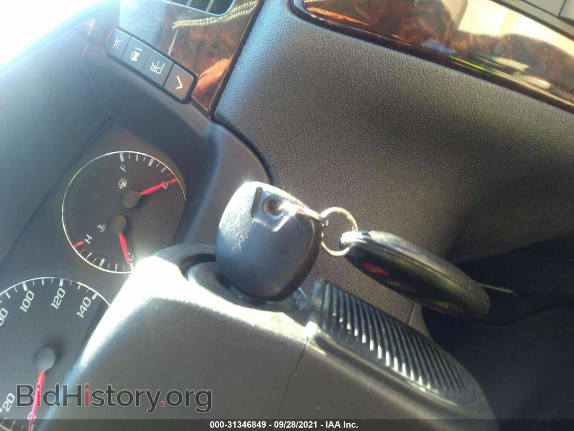 2012 CHEVROLET IMPALA - VIN: 2G1WC5E30C1172189 - Фото 11