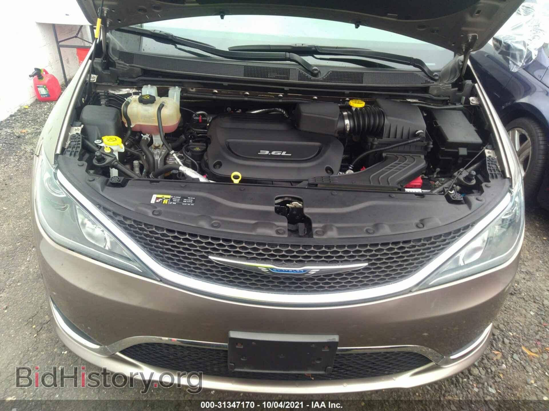 2017 CHRYSLER PACIFICA - VIN: 2C4RC1EG2HR730388 - Photo 10