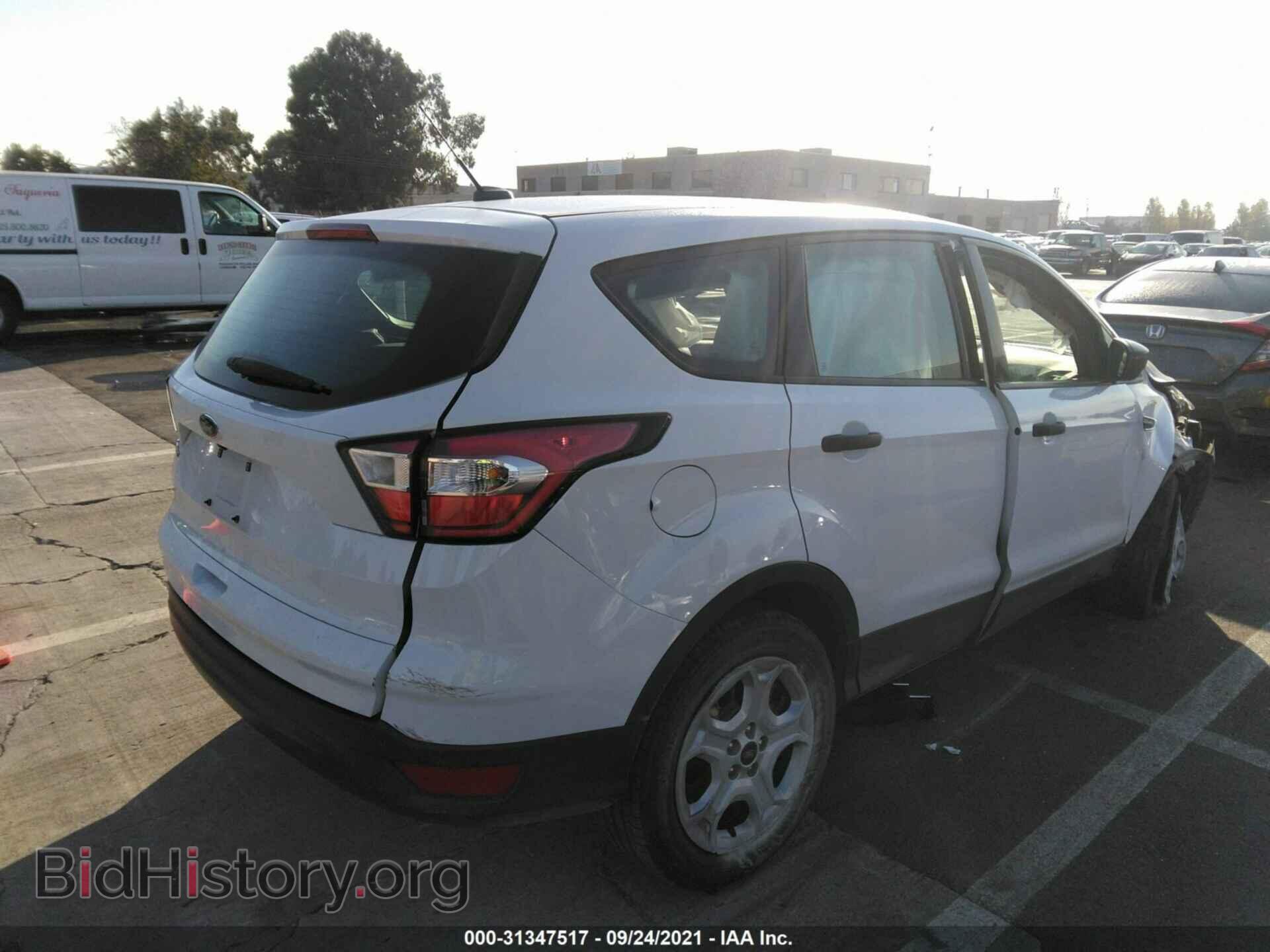 2017 FORD ESCAPE - VIN: 1FMCU0F77HUD12709 - Photo 4
