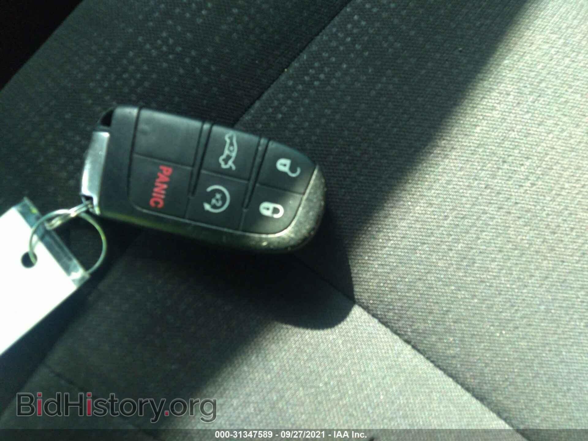 2015 CHRYSLER 200 - VIN: 1C3CCCAB7FN554688 - Фото 11