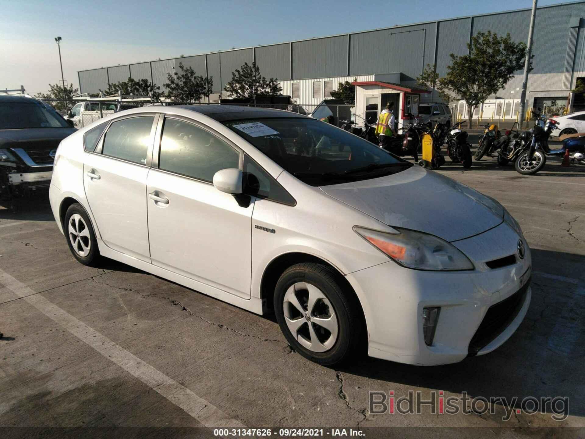 Фотография JTDKN3DUXD5551294 - TOYOTA PRIUS 2013