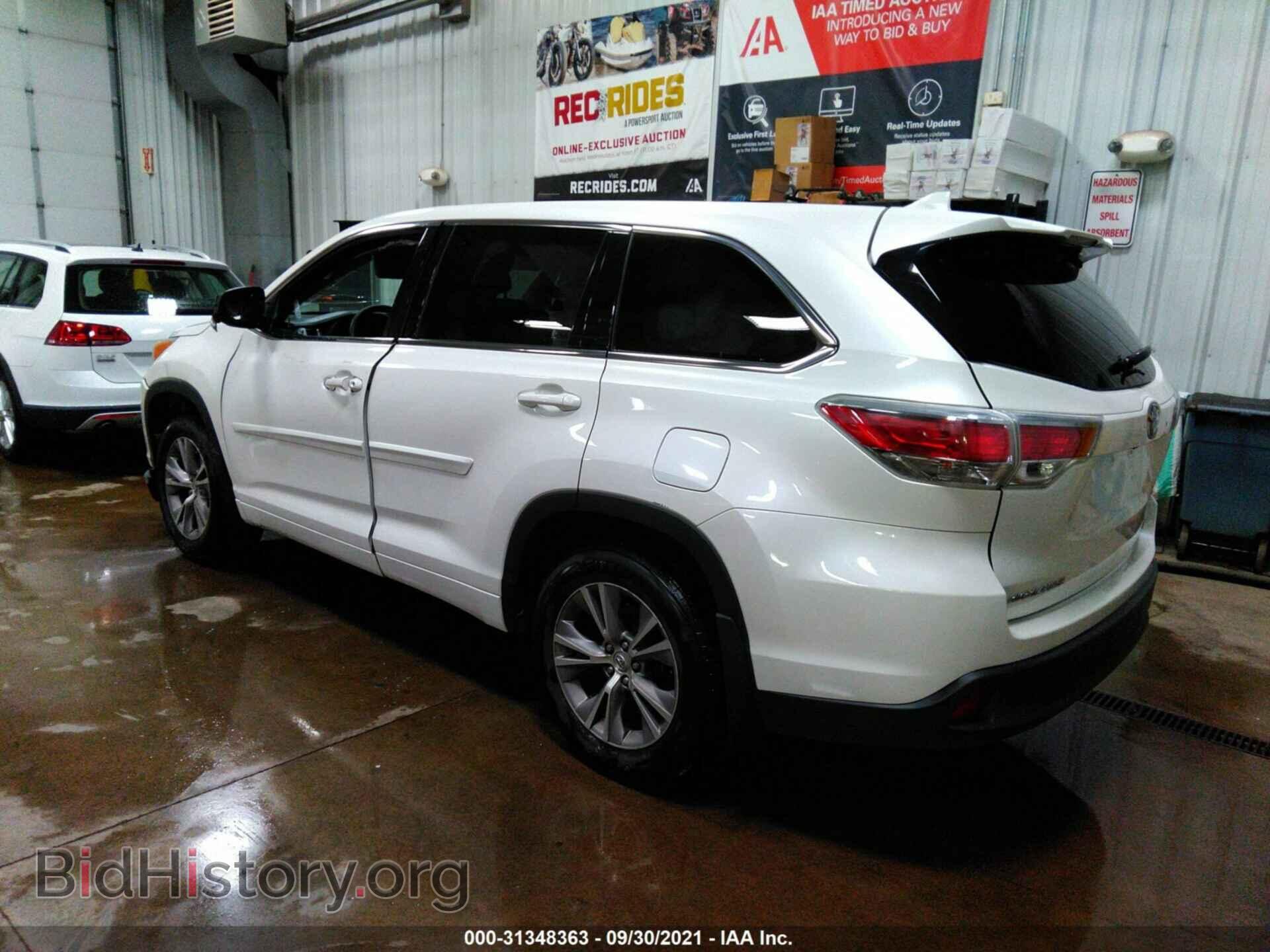 2014 TOYOTA HIGHLANDER - VIN: 5TDBKRFH9ES024953 - Фото 3