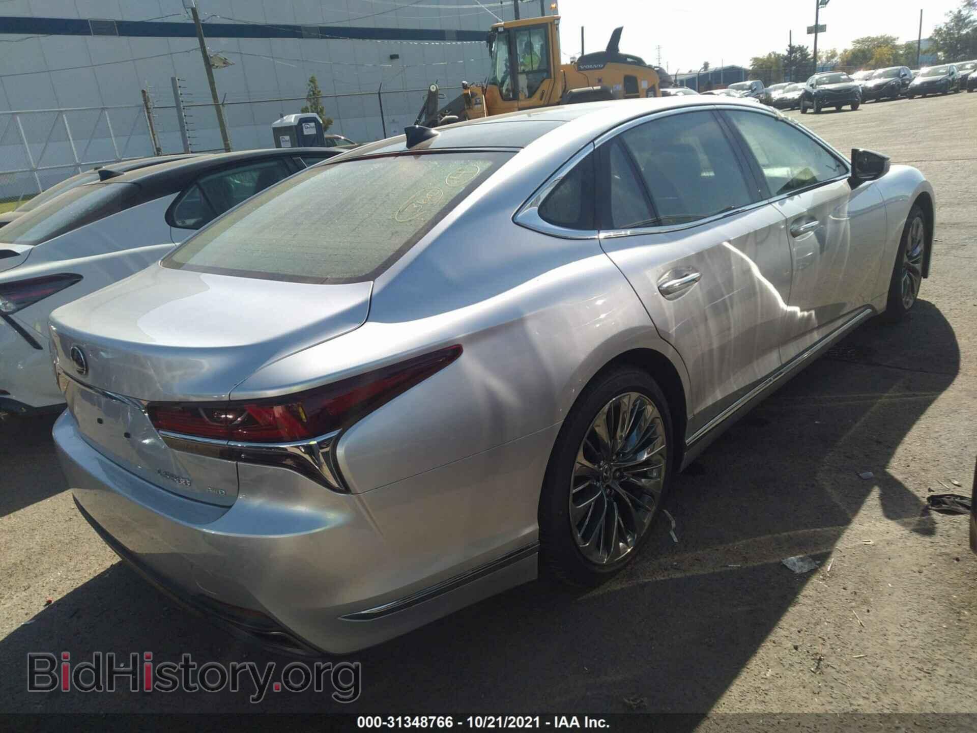 2018 LEXUS LS - VIN: JTHC5LFF8J5005364 - Фото 4