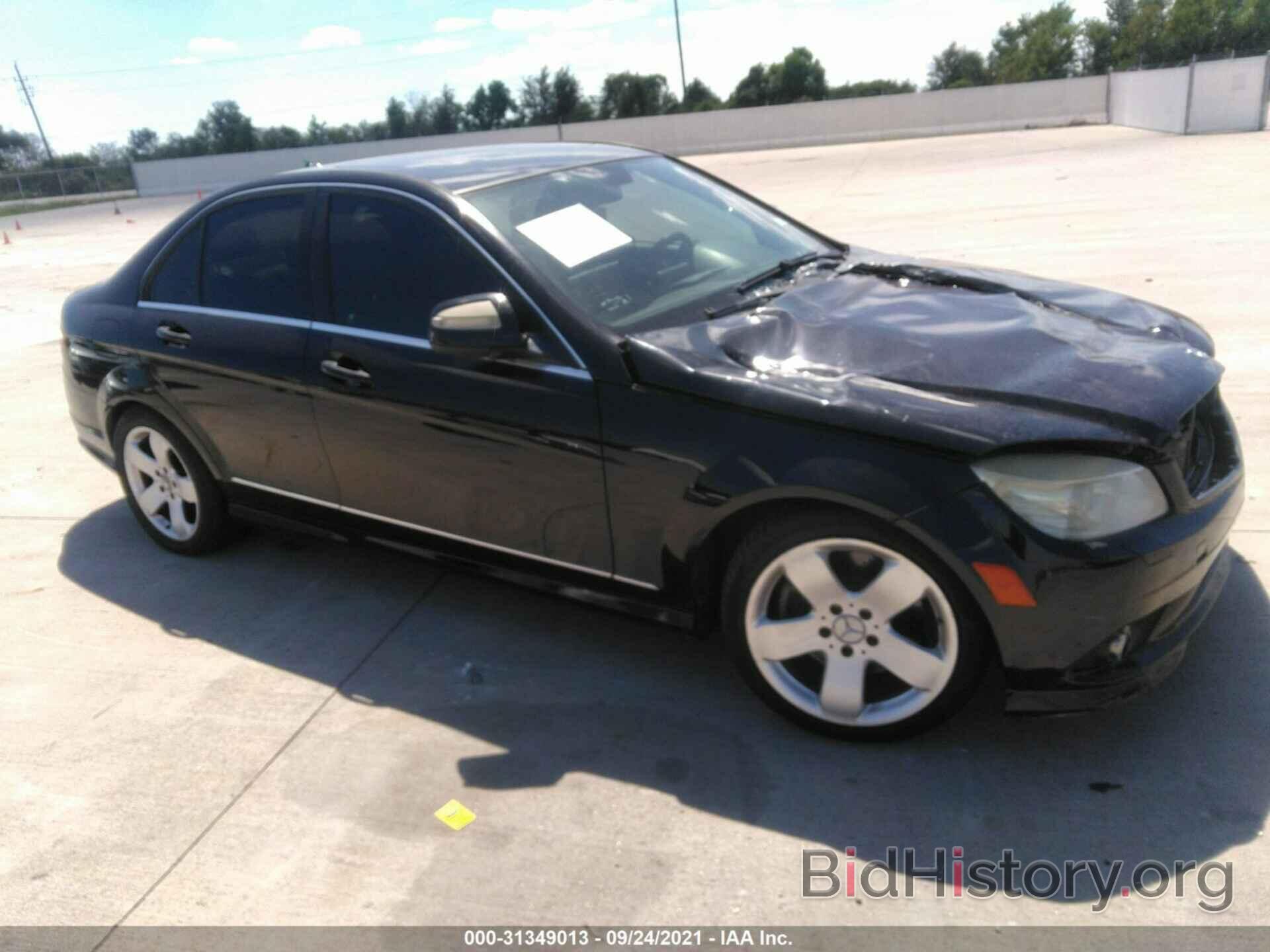 Photo WDDGF56XX9R067427 - MERCEDES-BENZ C-CLASS 2009