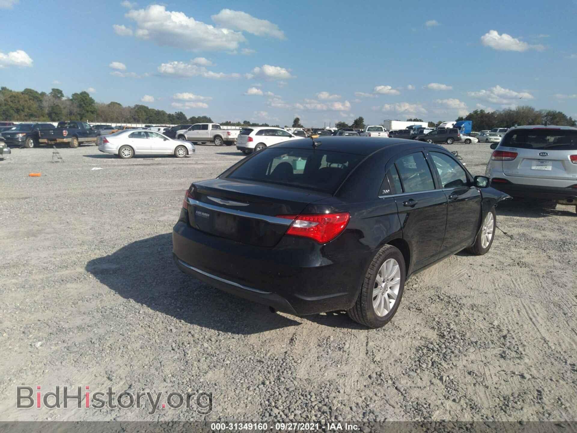 2014 CHRYSLER 200 - VIN: 1C3CCBBB9EN150279 - Фото 4