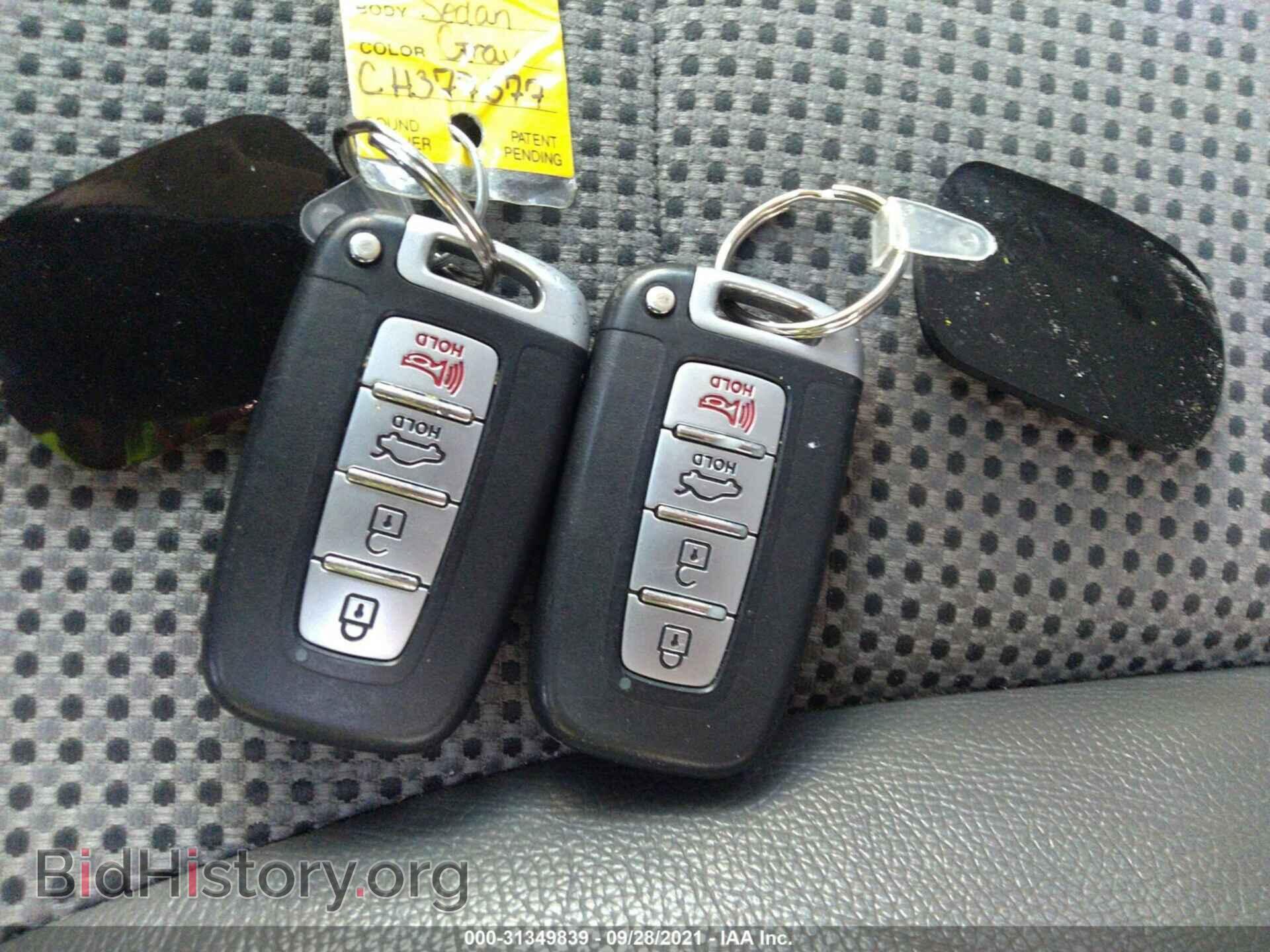 2012 HYUNDAI SONATA - VIN: 5NPEC4AC5CH377377 - Фото 11