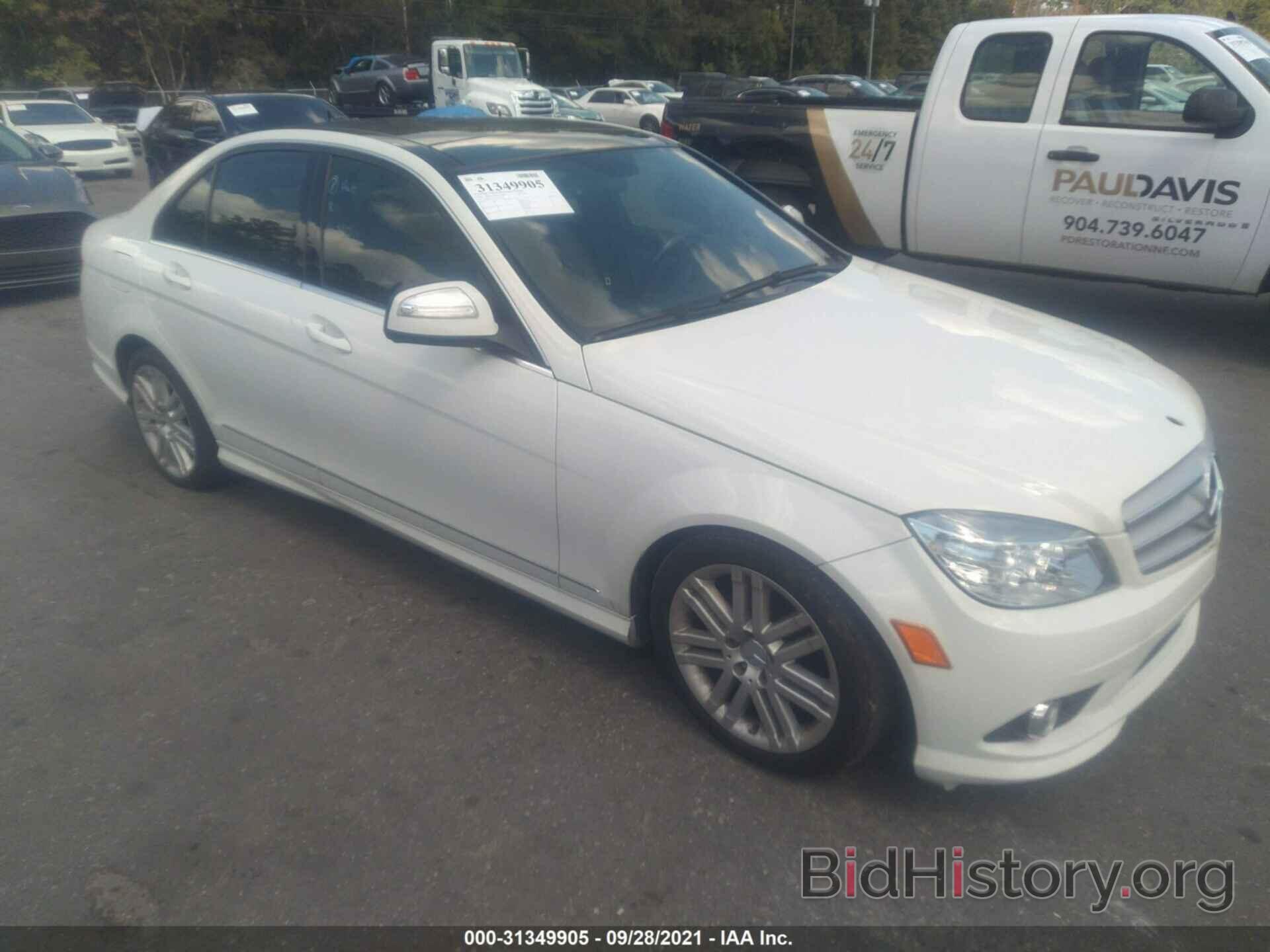 Photo WDDGF54XX8R027513 - MERCEDES-BENZ C-CLASS 2008