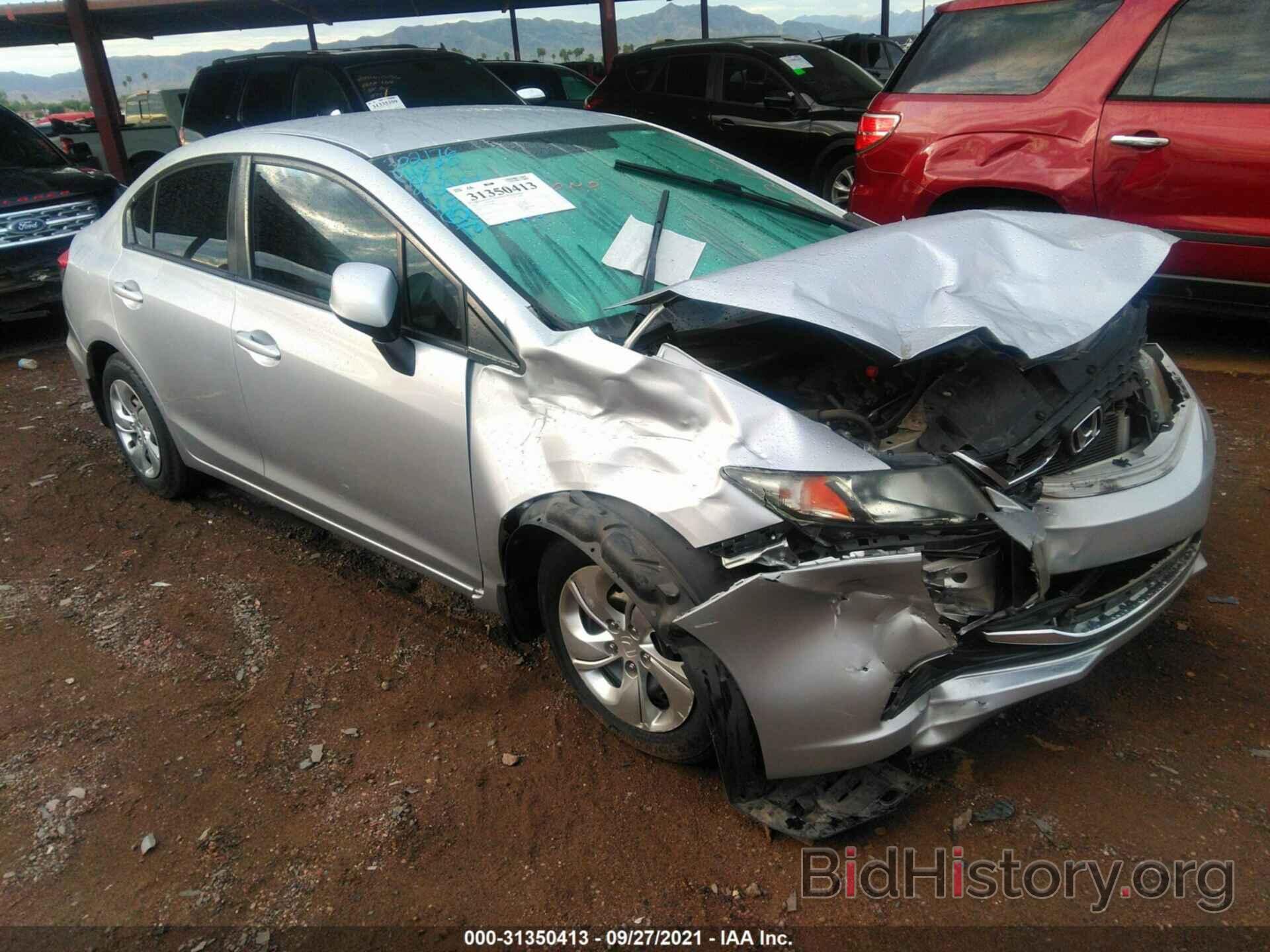 Photo 19XFB2F55DE041157 - HONDA CIVIC SDN 2013